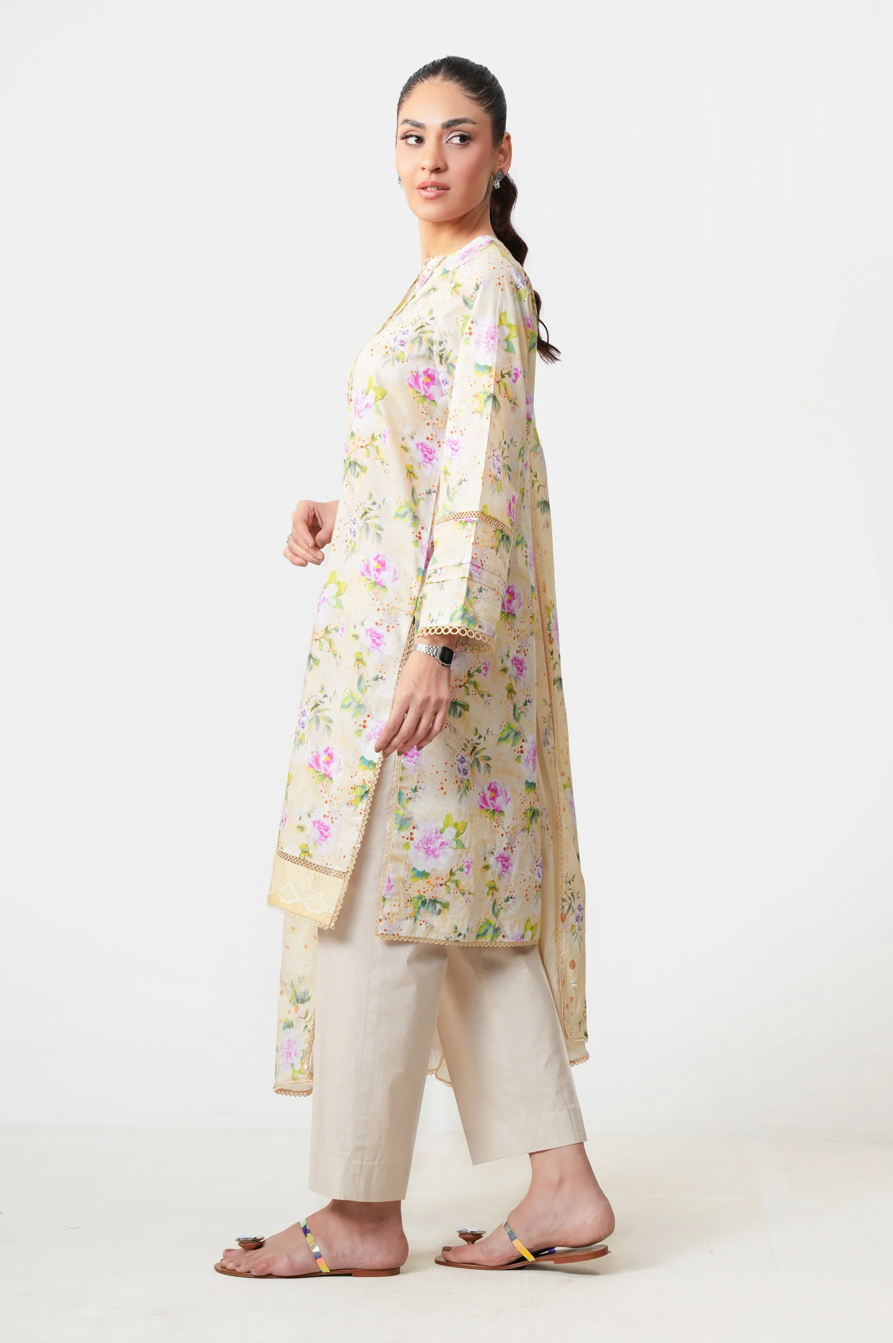 PRINTED STITCHED DUPATTA (FACTORY E-OUTLET) - Image 4
