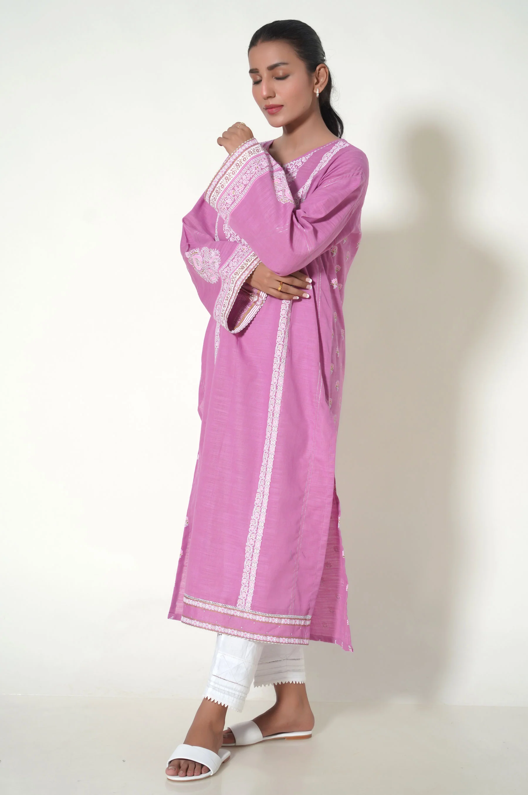 Unstitched 1 Piece Paste Printed Khaddar Shirt - Image 2