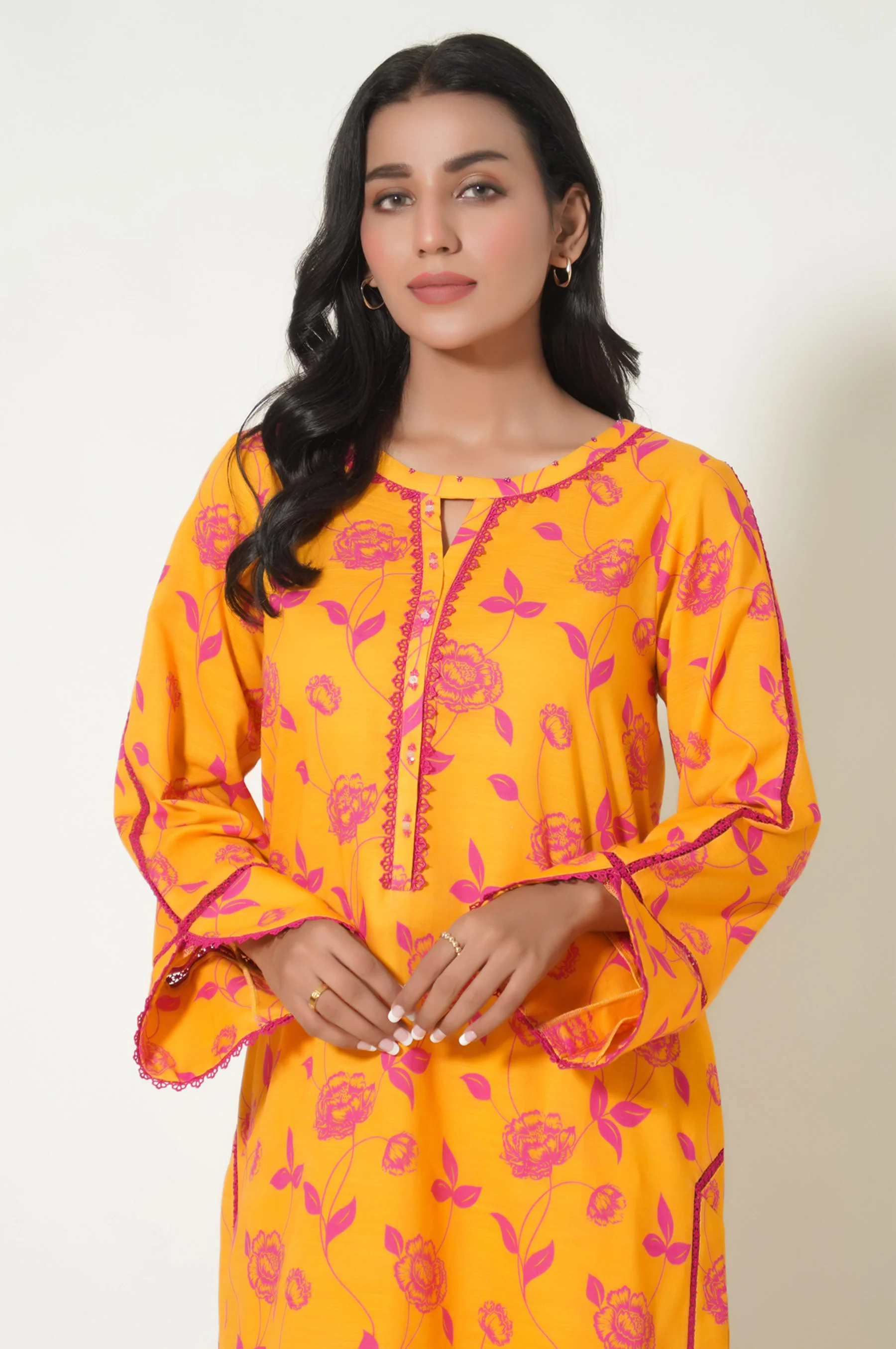 Unstitched 1 Piece Printed Khaddar Shirt - Image 2