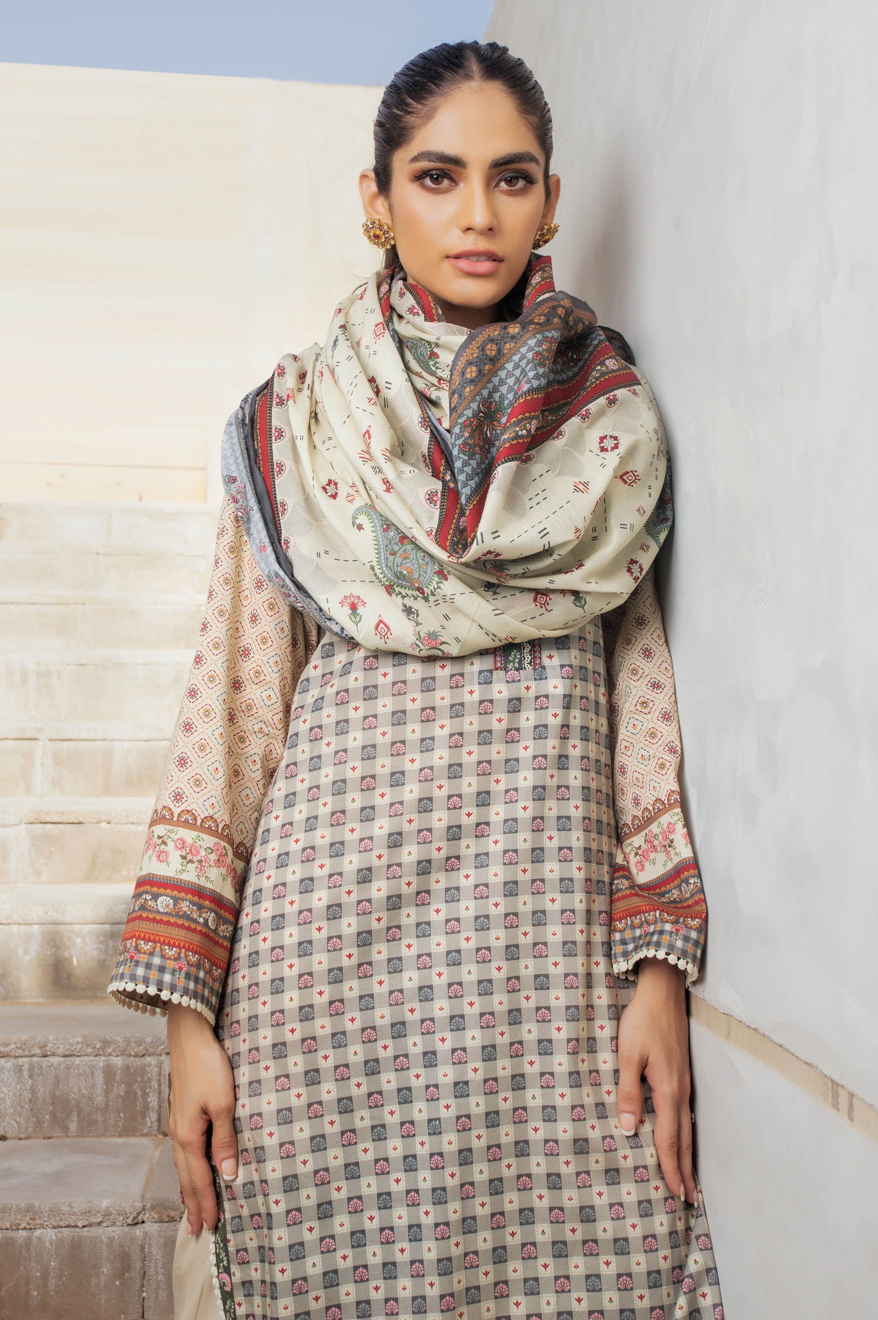 Unstitched 2 Piece Digital Printed Lawn Suit
