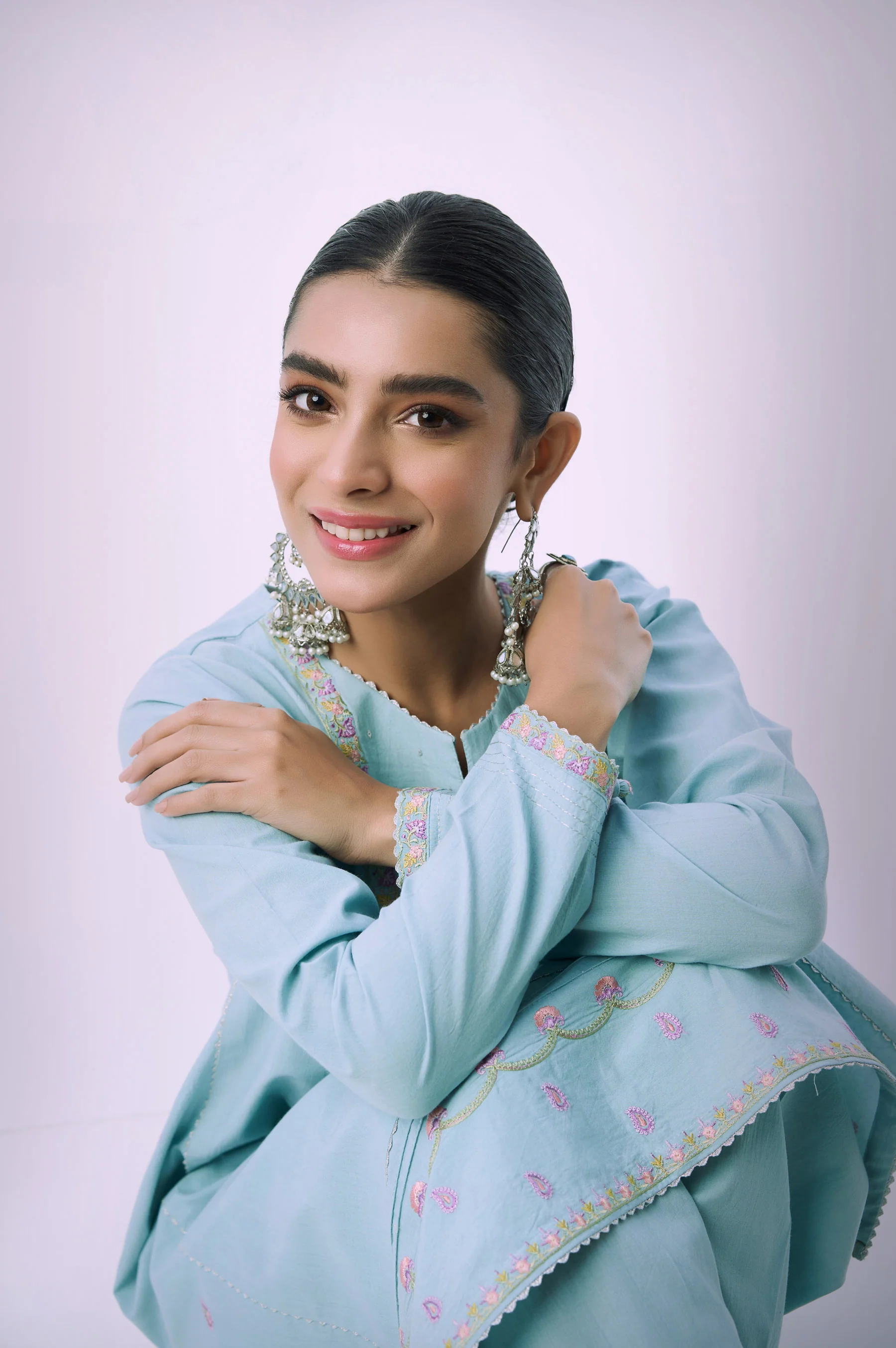 Unstitched 2 Piece Embroidered Cambric Suit - Image 9