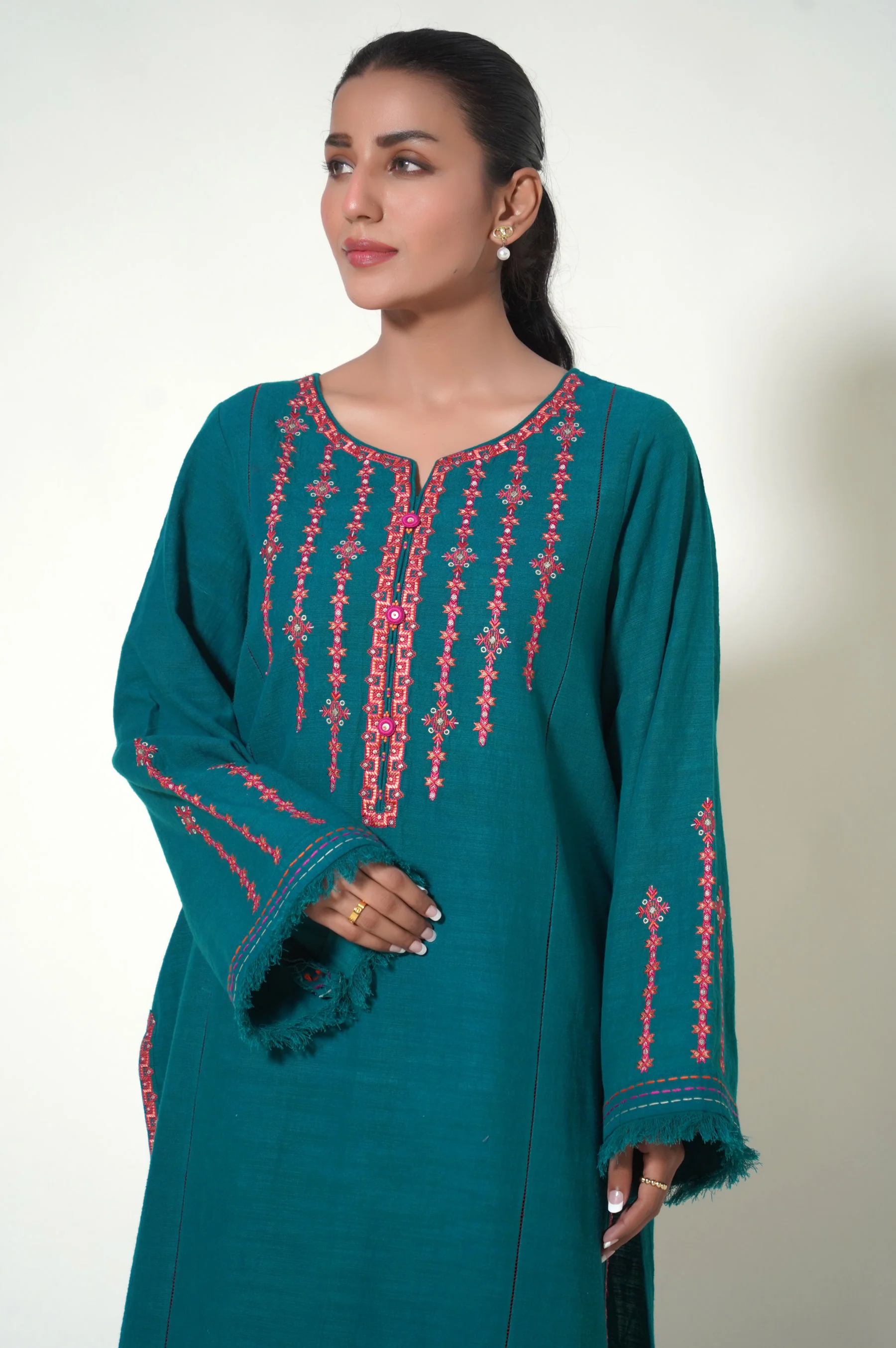 Unstitched 2 Piece Embroidered Khaddar Suit - Image 5