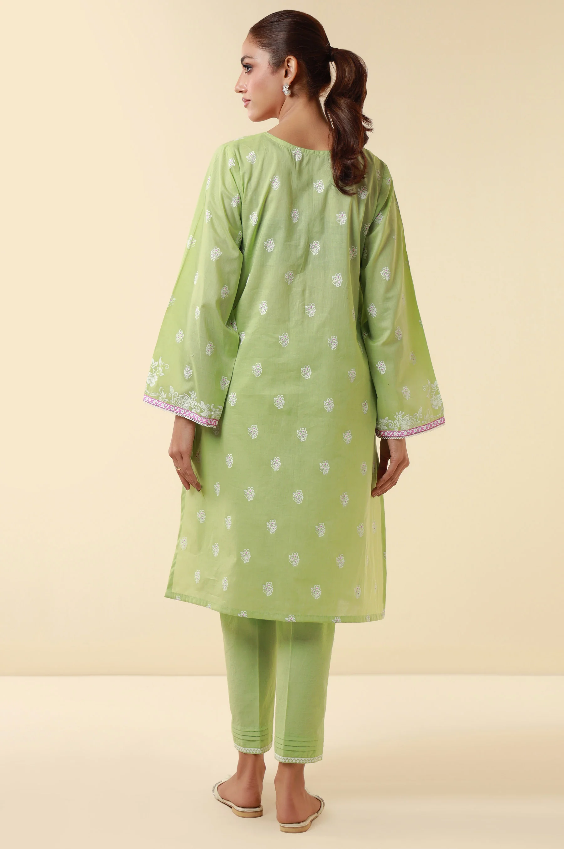 Unstitched 2 Piece Paste Printed Lawn Suit - Image 3