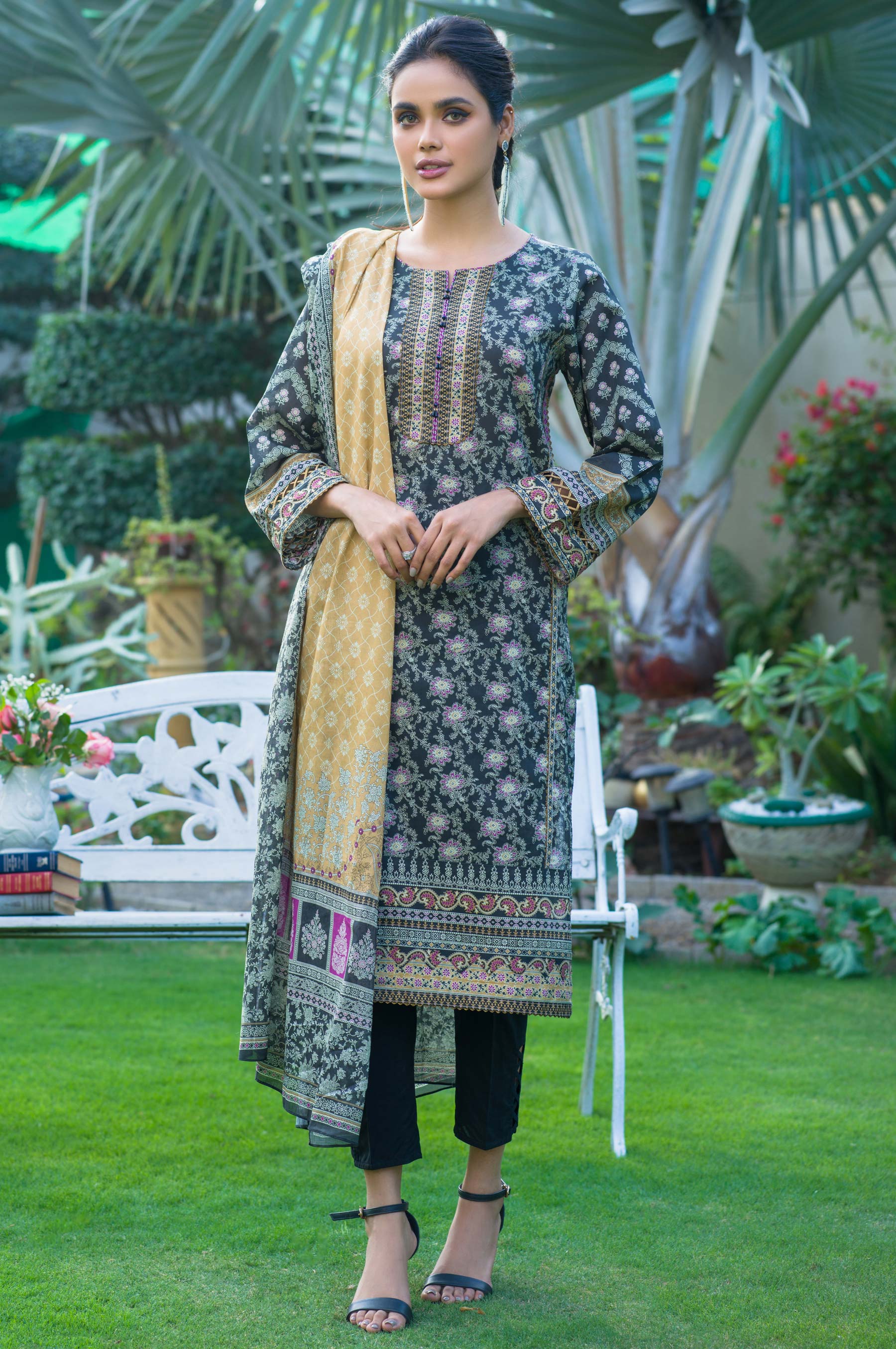 Unstitched 2 Piece Printed Lawn with Cotton Net Suit