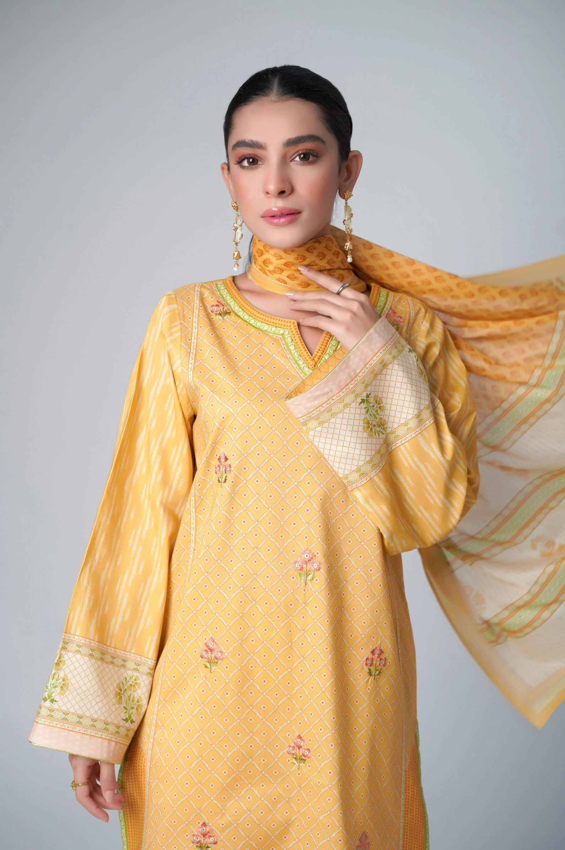 Unstitched 2 Piece Printed Lawn Suit - Image 5