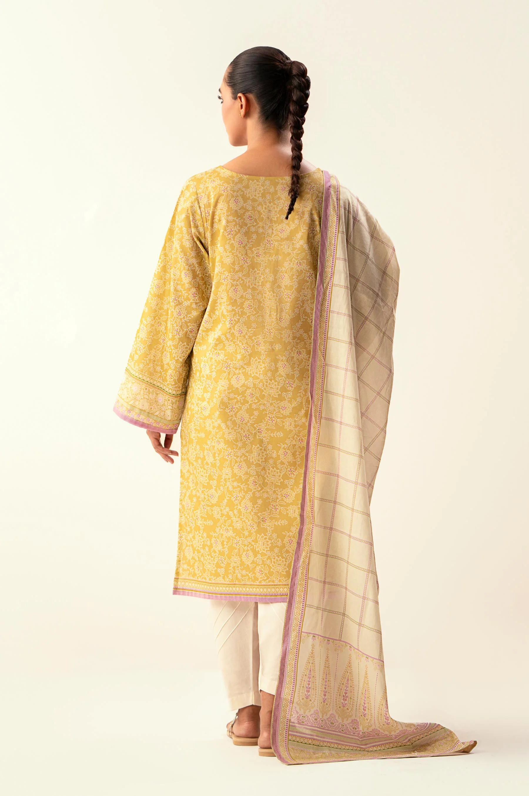 UNSTITCHED PRINTED SHIRT DUPATTA SUIT - Image 3