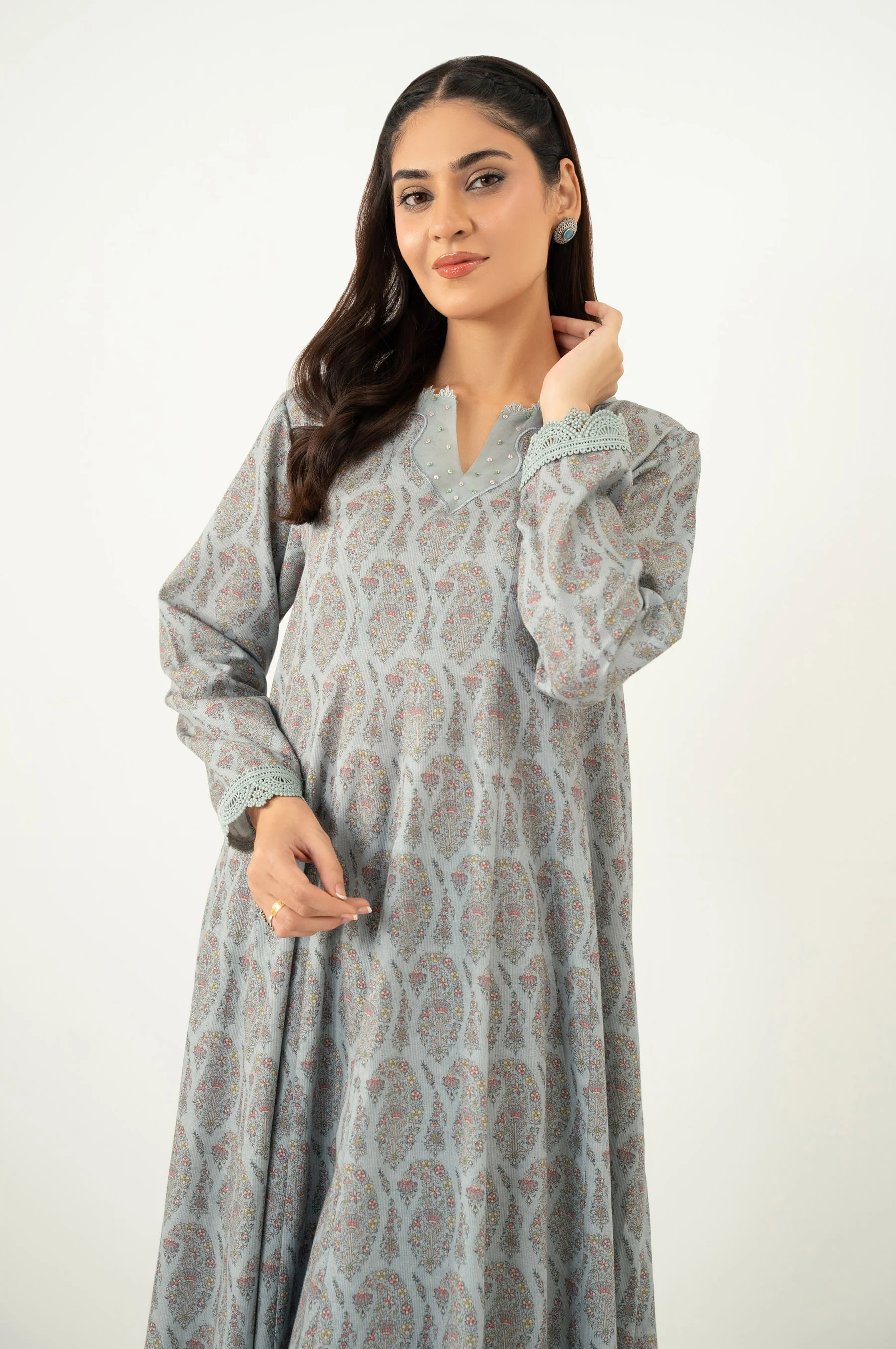 UNSTITCHED PRINTED SUIT - Image 3