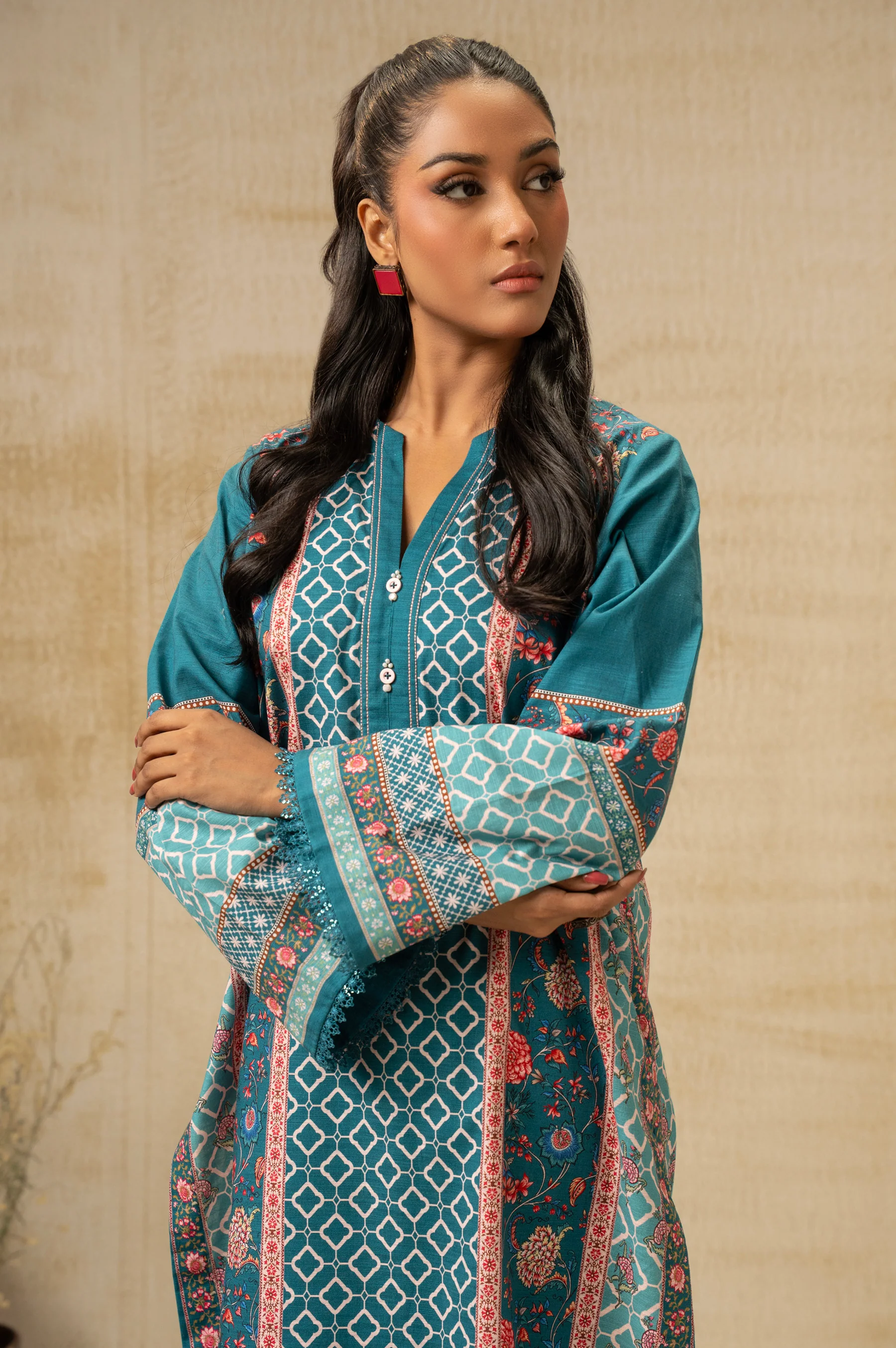 UNSTITCHED PRINTED SUIT - Image 6