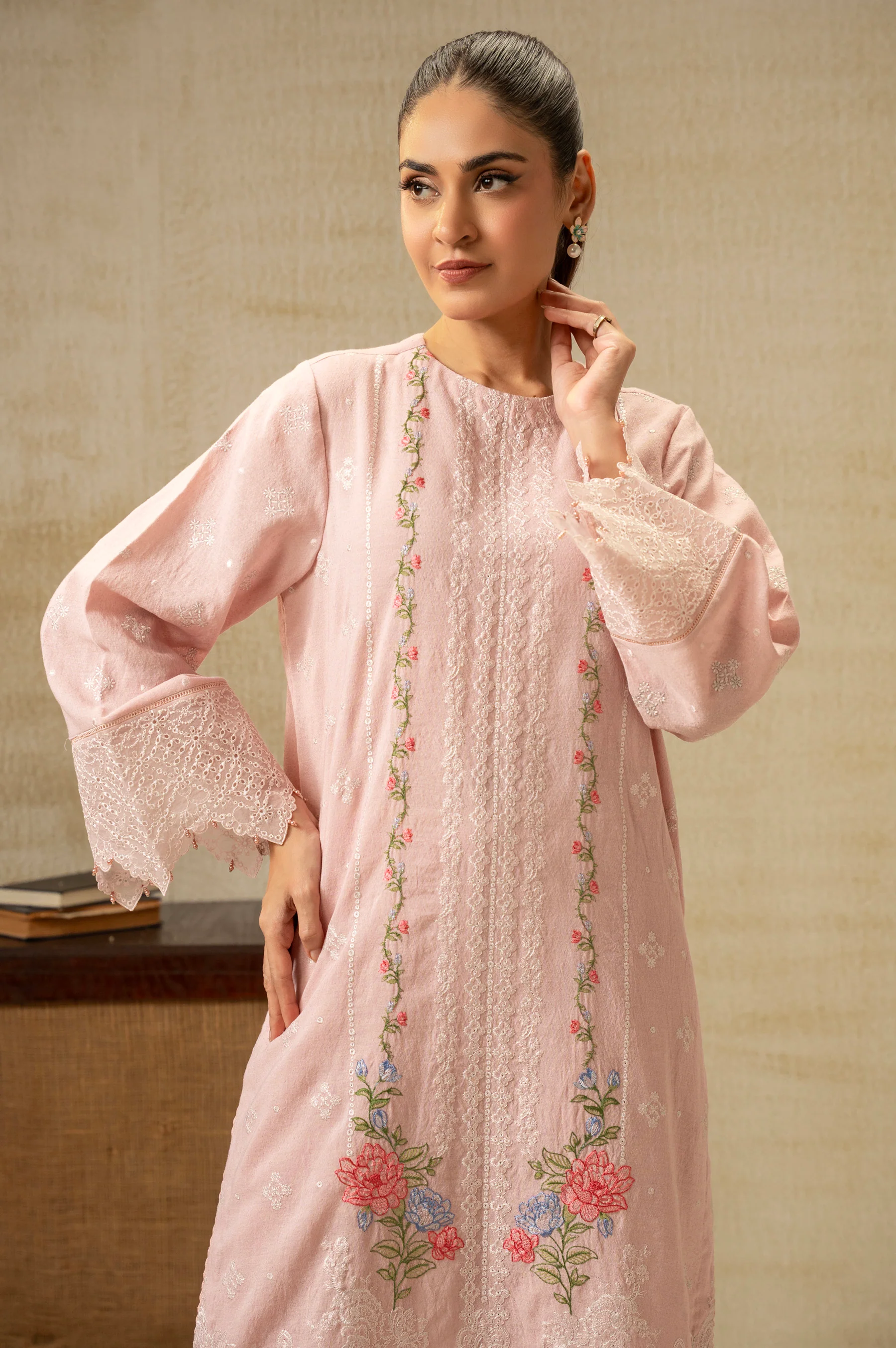 UNSTITCHED DYED EMBROIDERED SUIT - Image 6