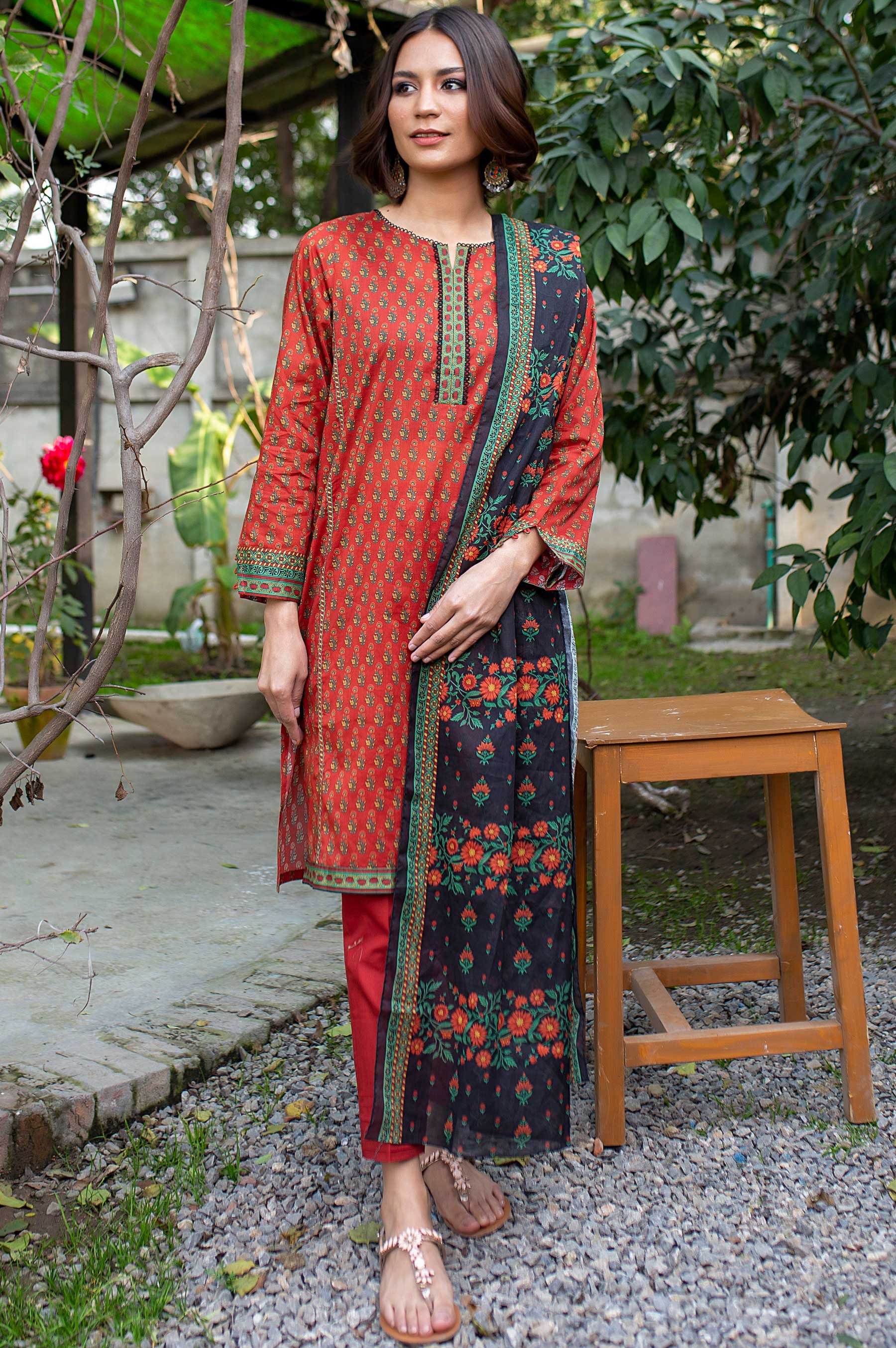 Unstitched 3 Piece Digital Printed Doria Lawn Suit with Printed Lawn Dupatta