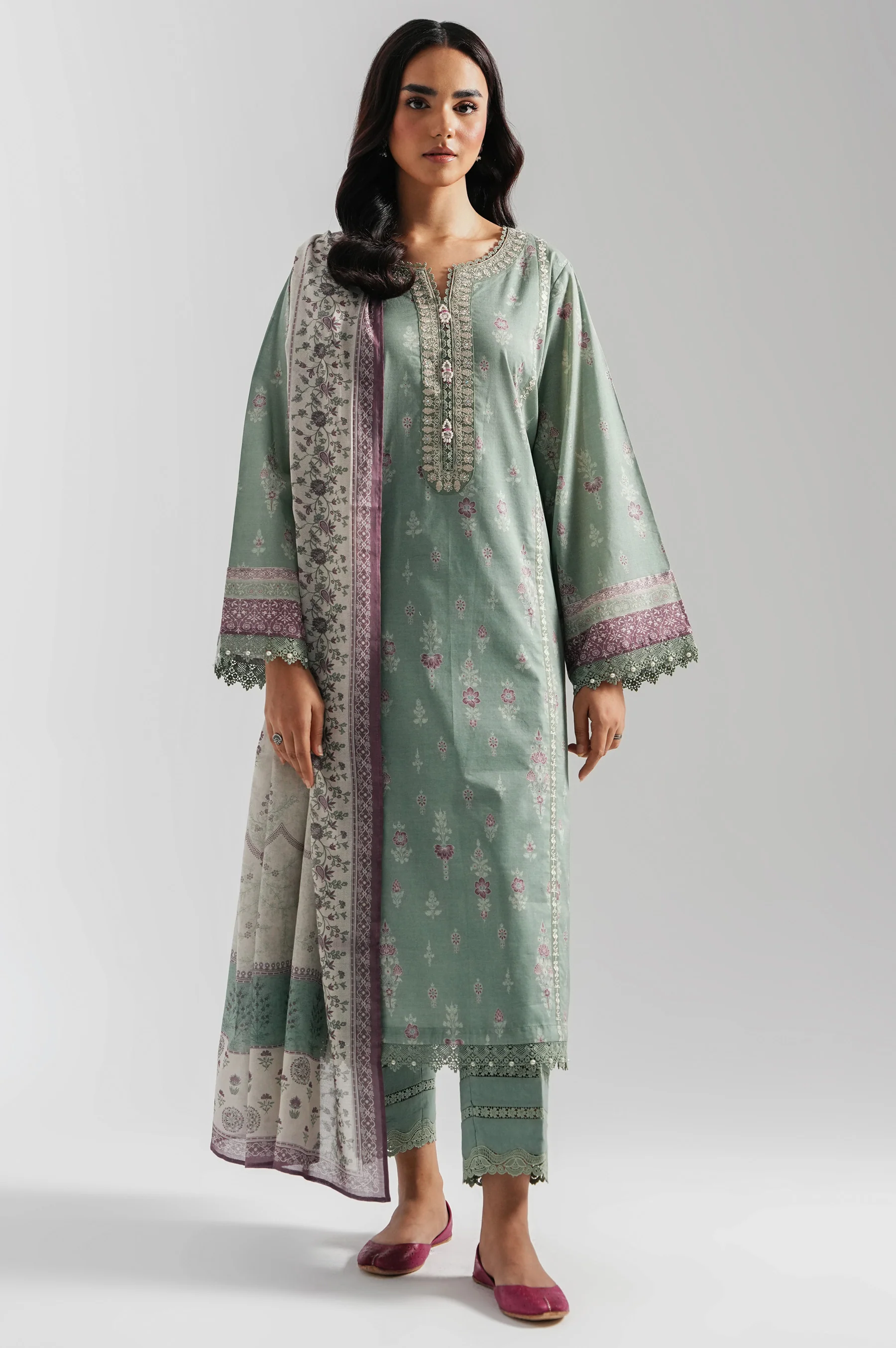 UNSTITCHED EMBROIDERED SUIT