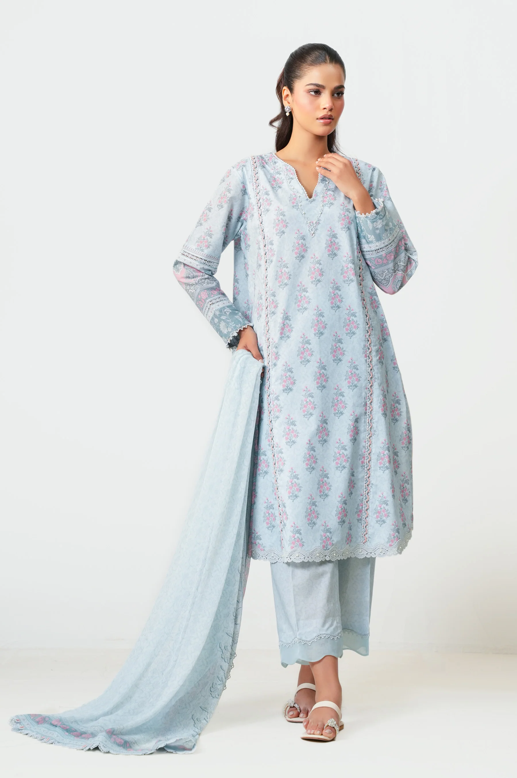 UNSTITCHED PRINTED SUIT - Image 6