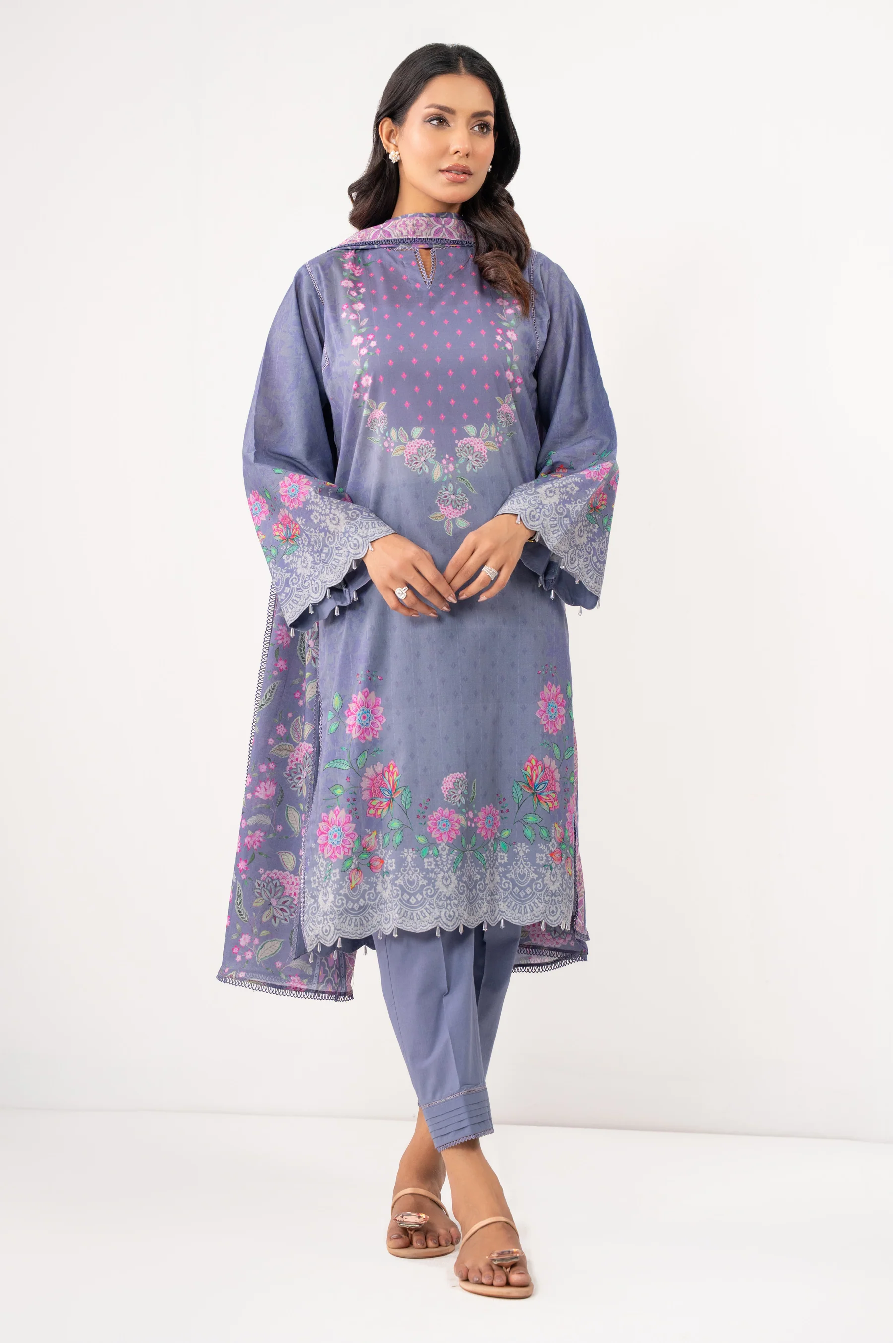 UNSTITCHED PRINTED SUIT - Image 6