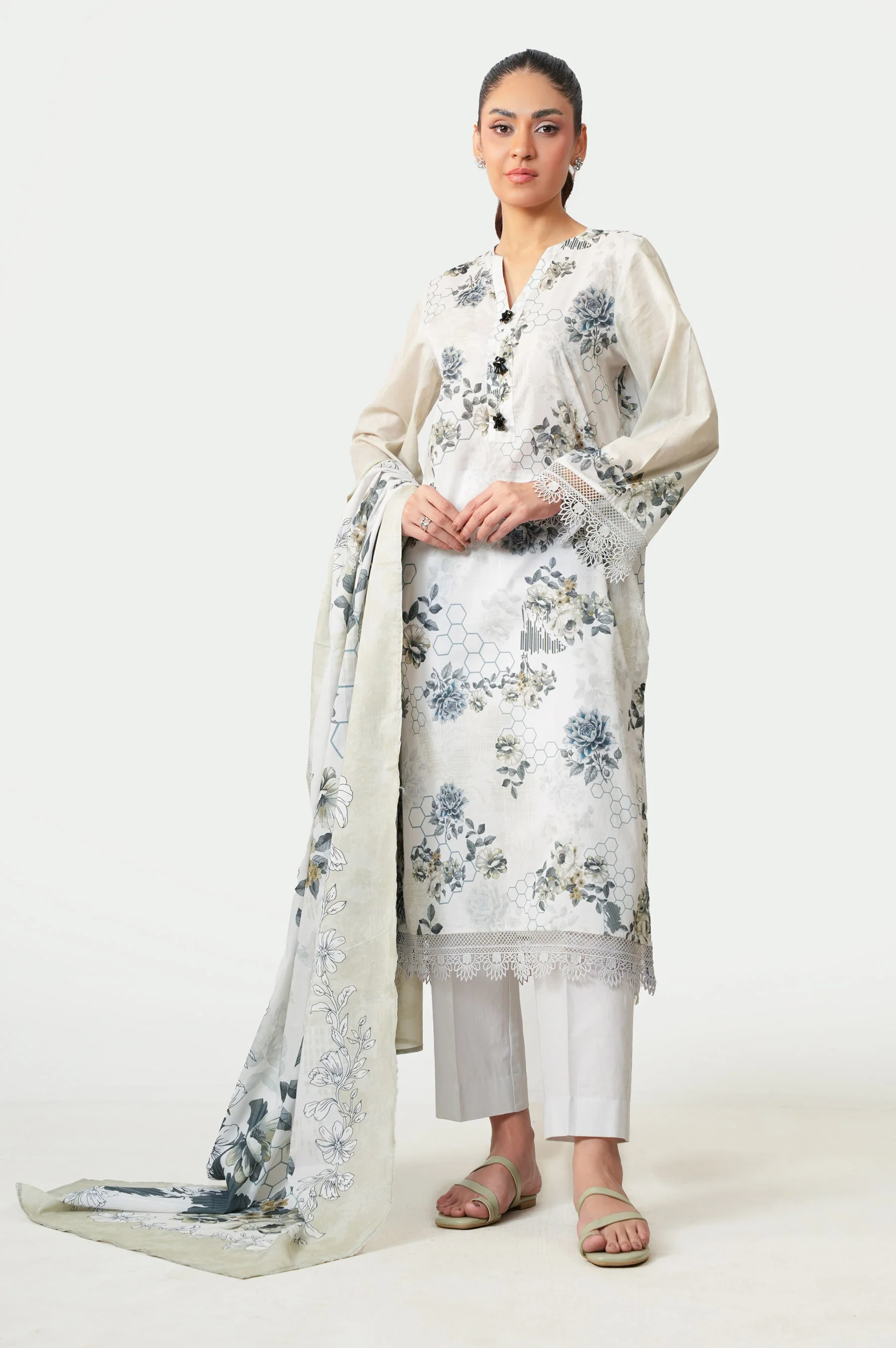 UNSTITCHED PRINTED SUIT