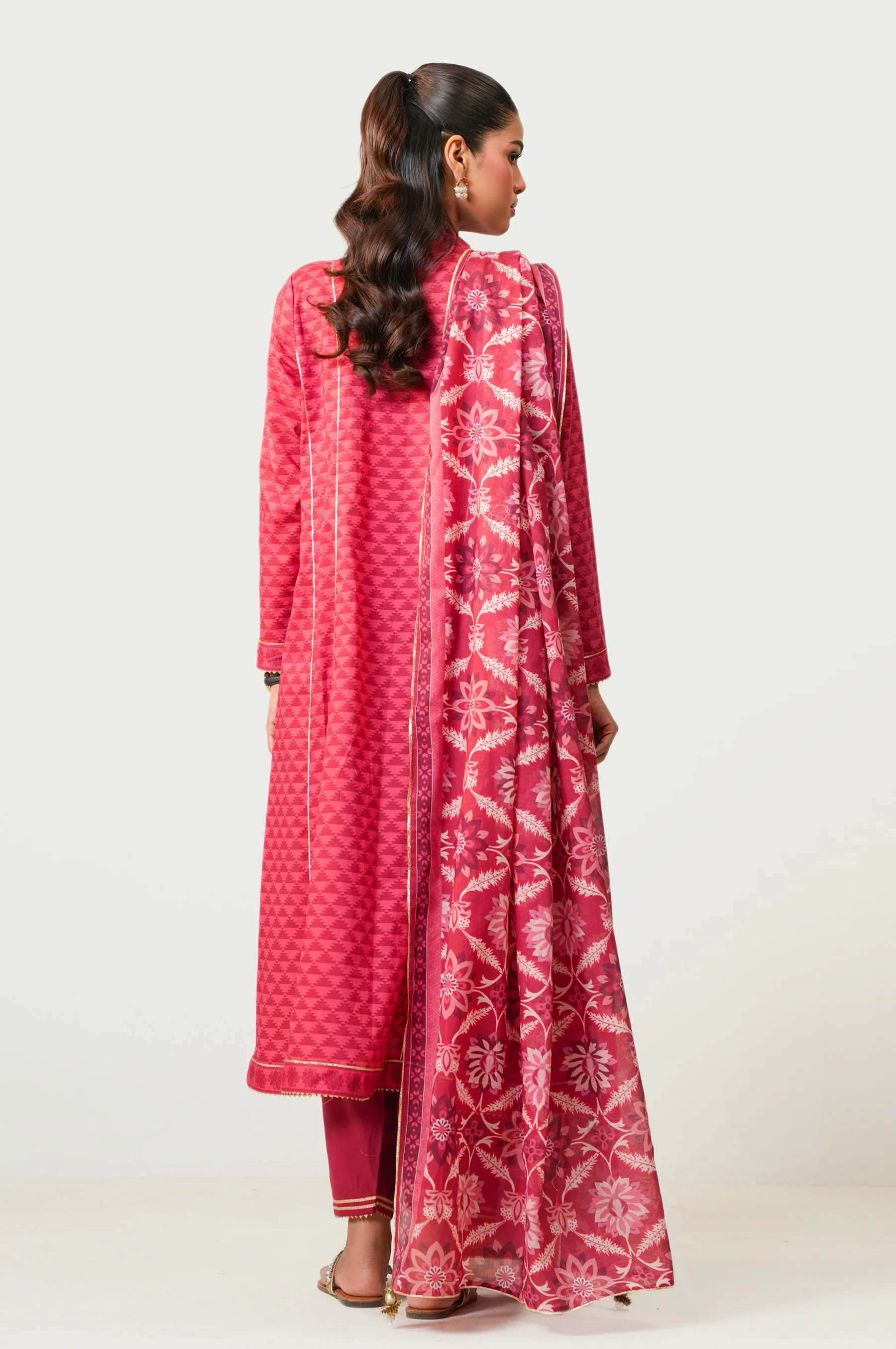 Unstitched 3 Piece Digital Printed Lawn Suit - Image 4