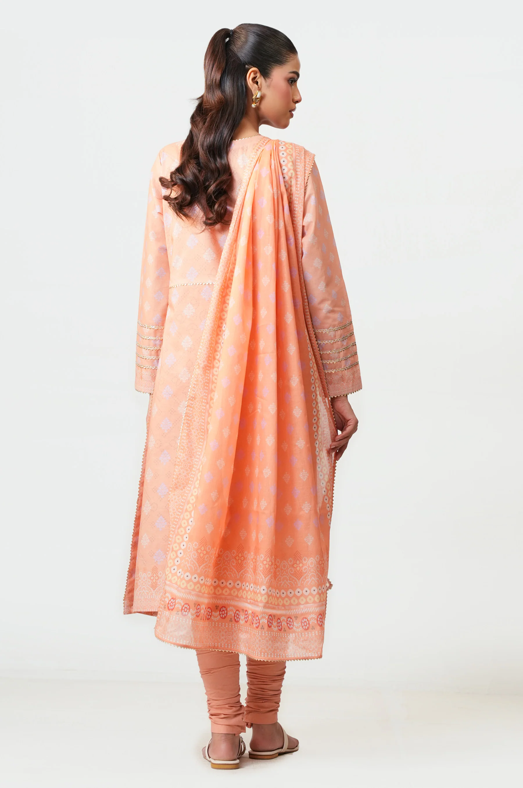 UNSTITCHED PRINTED SUIT - Image 4