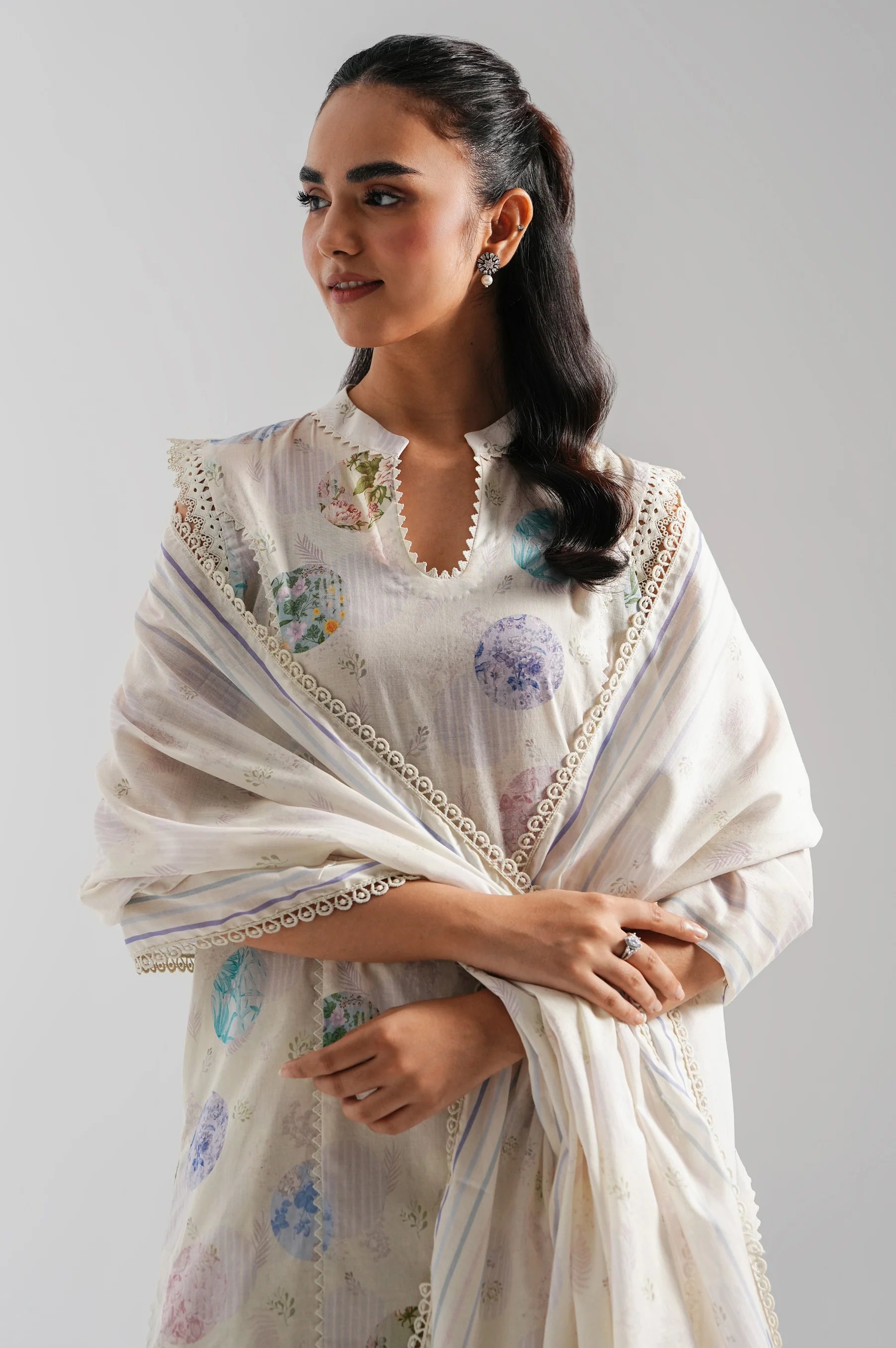 UNSTITCHED PRINTED SUIT - Image 2