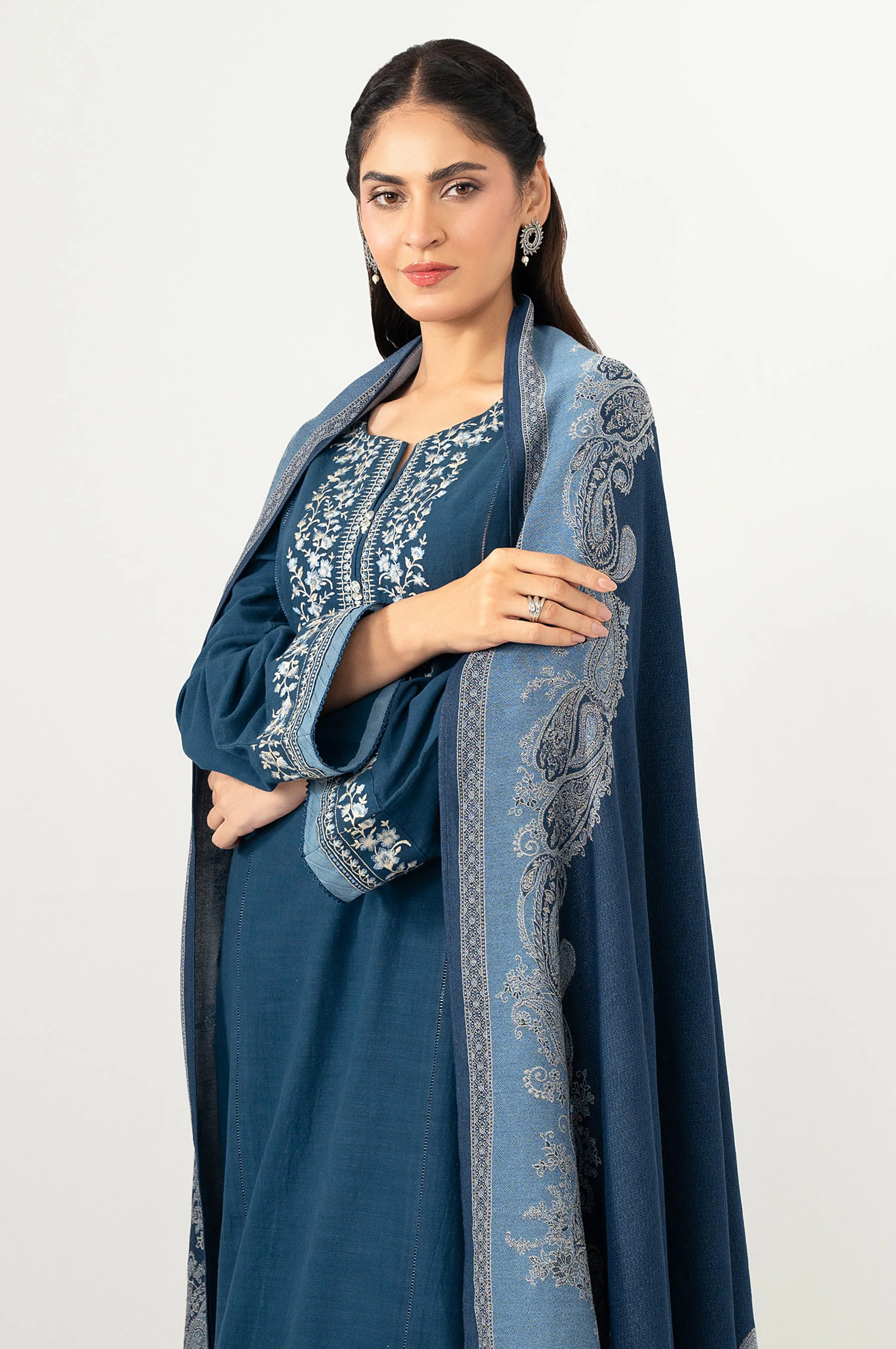 Unstitched 3 Piece Dyed Embroidered Khaddar Suit - Image 3