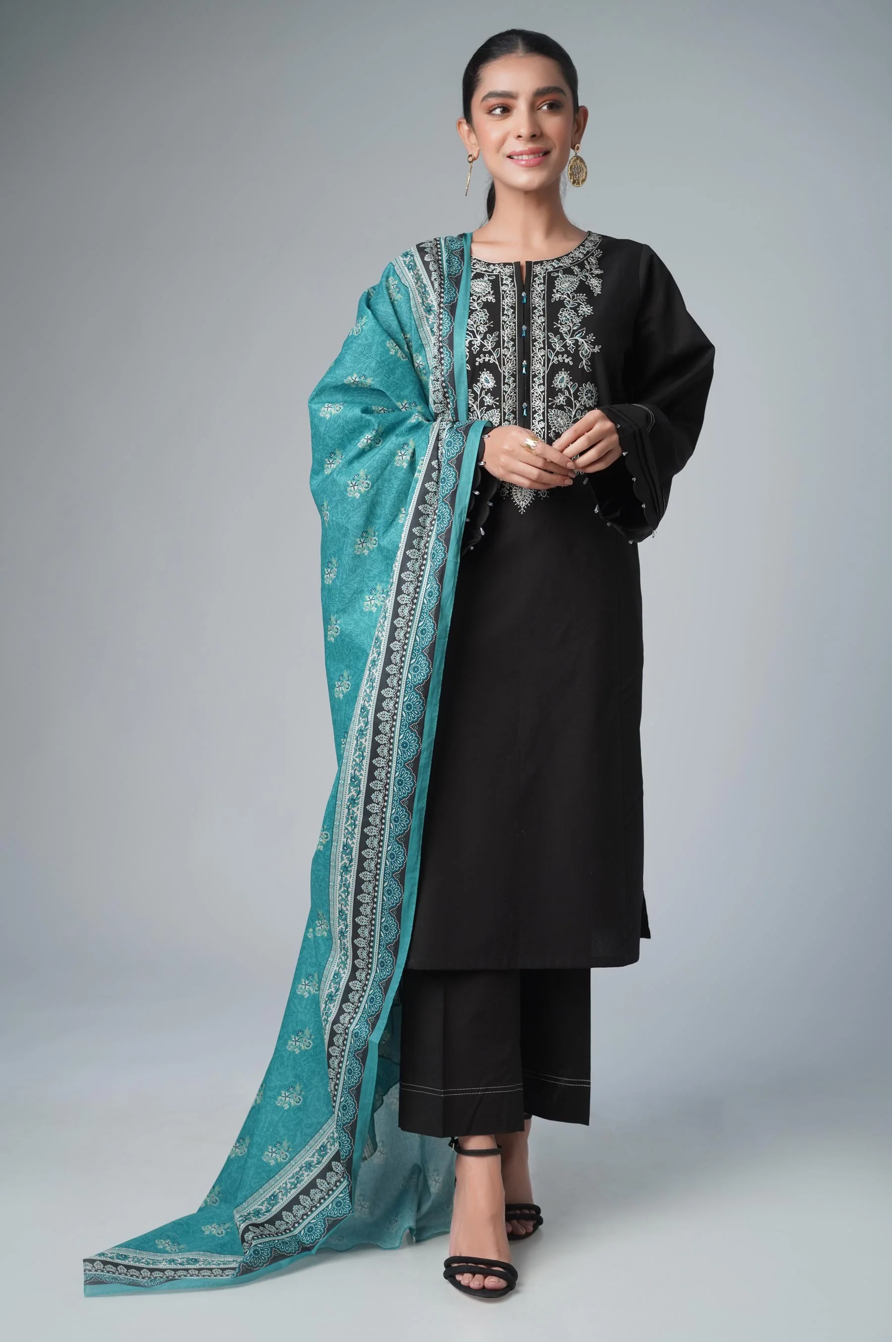 Unstitched 3 Piece Embroidered Cambric Shirt with Lawn Dupatta
