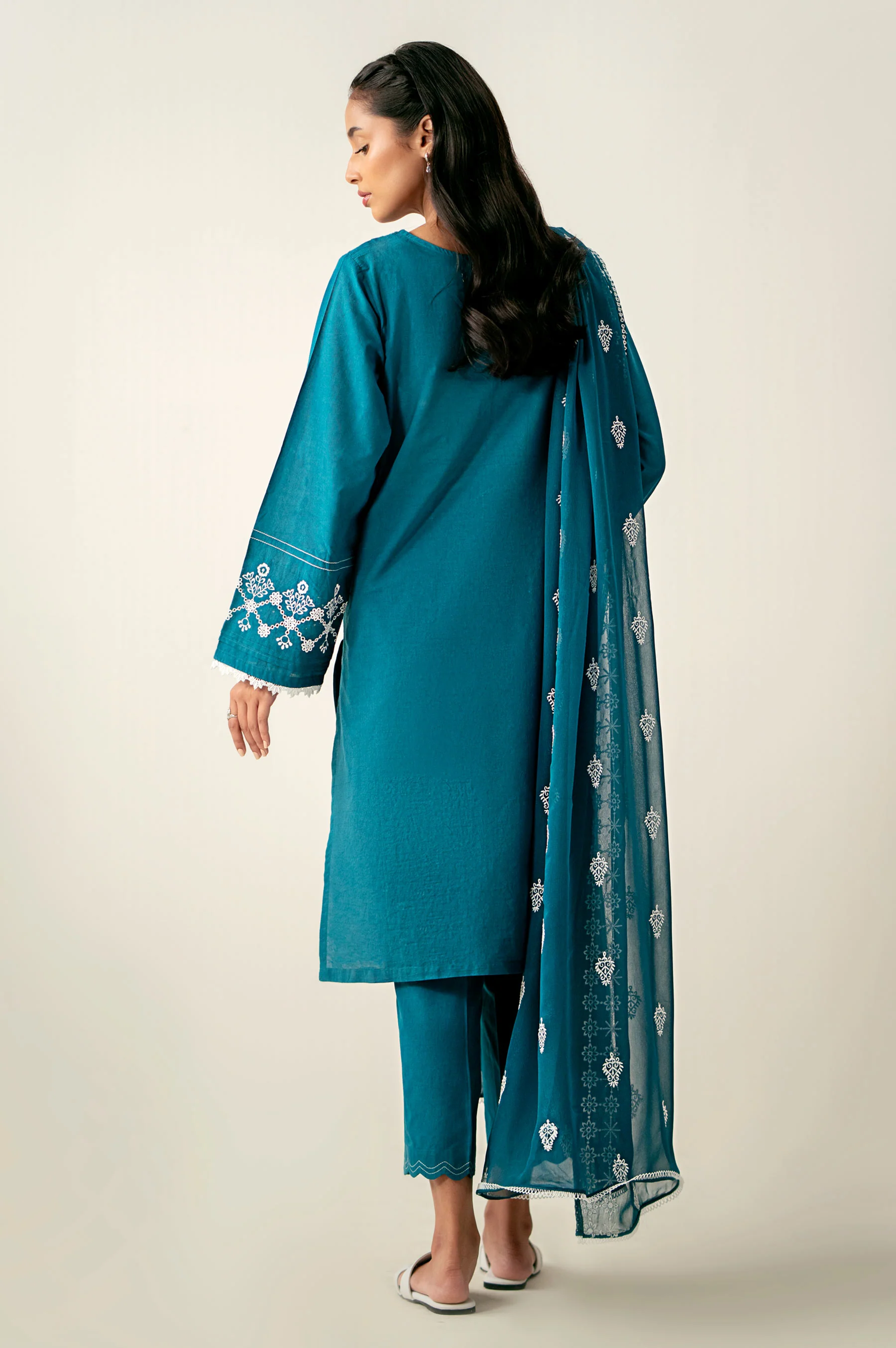Unstitched 3 Piece Embroidered Chikankari Lawn Suit - Image 6
