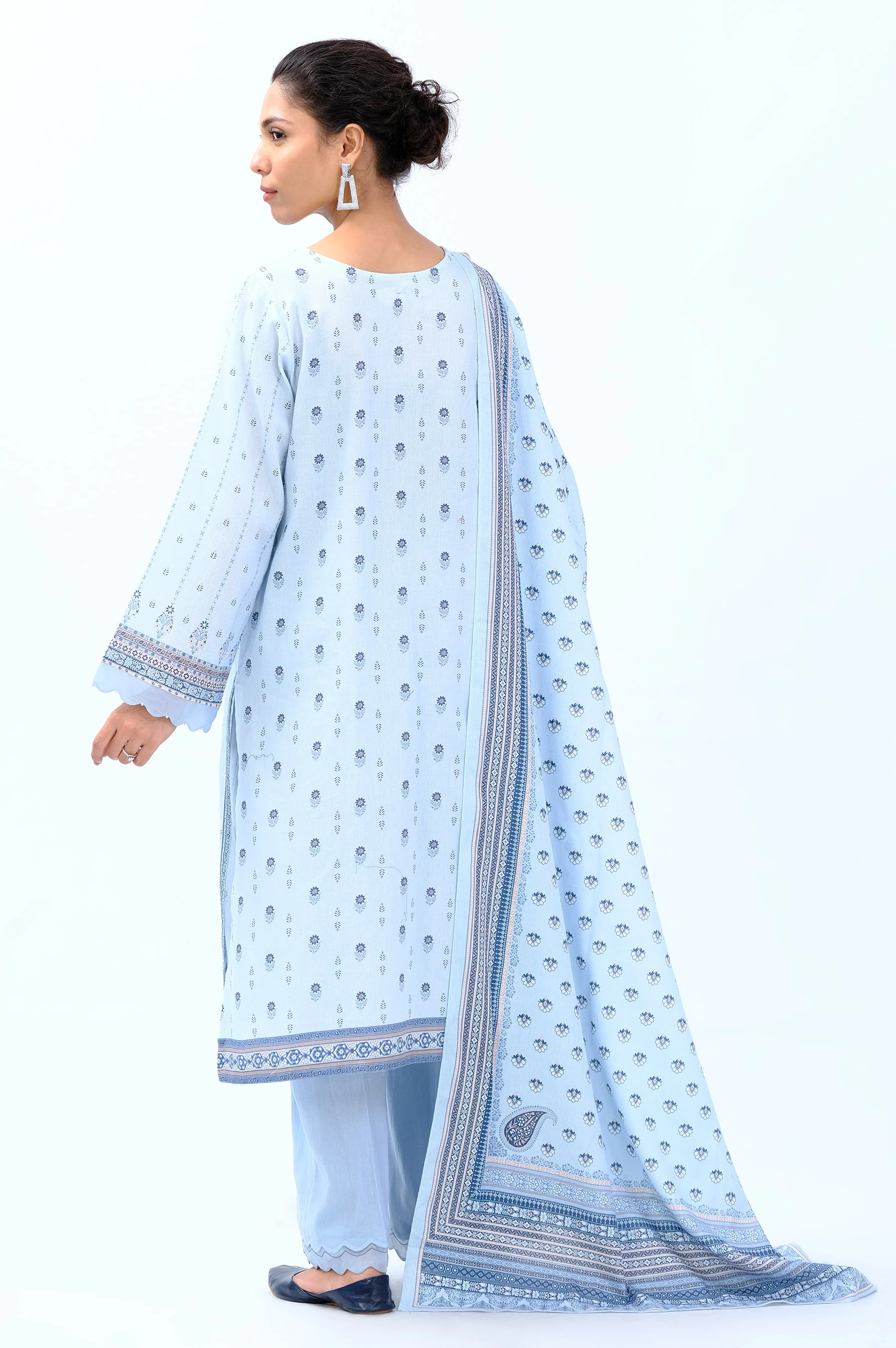 Unstitched 3 Piece Embroidered Cottel Suit - Image 2