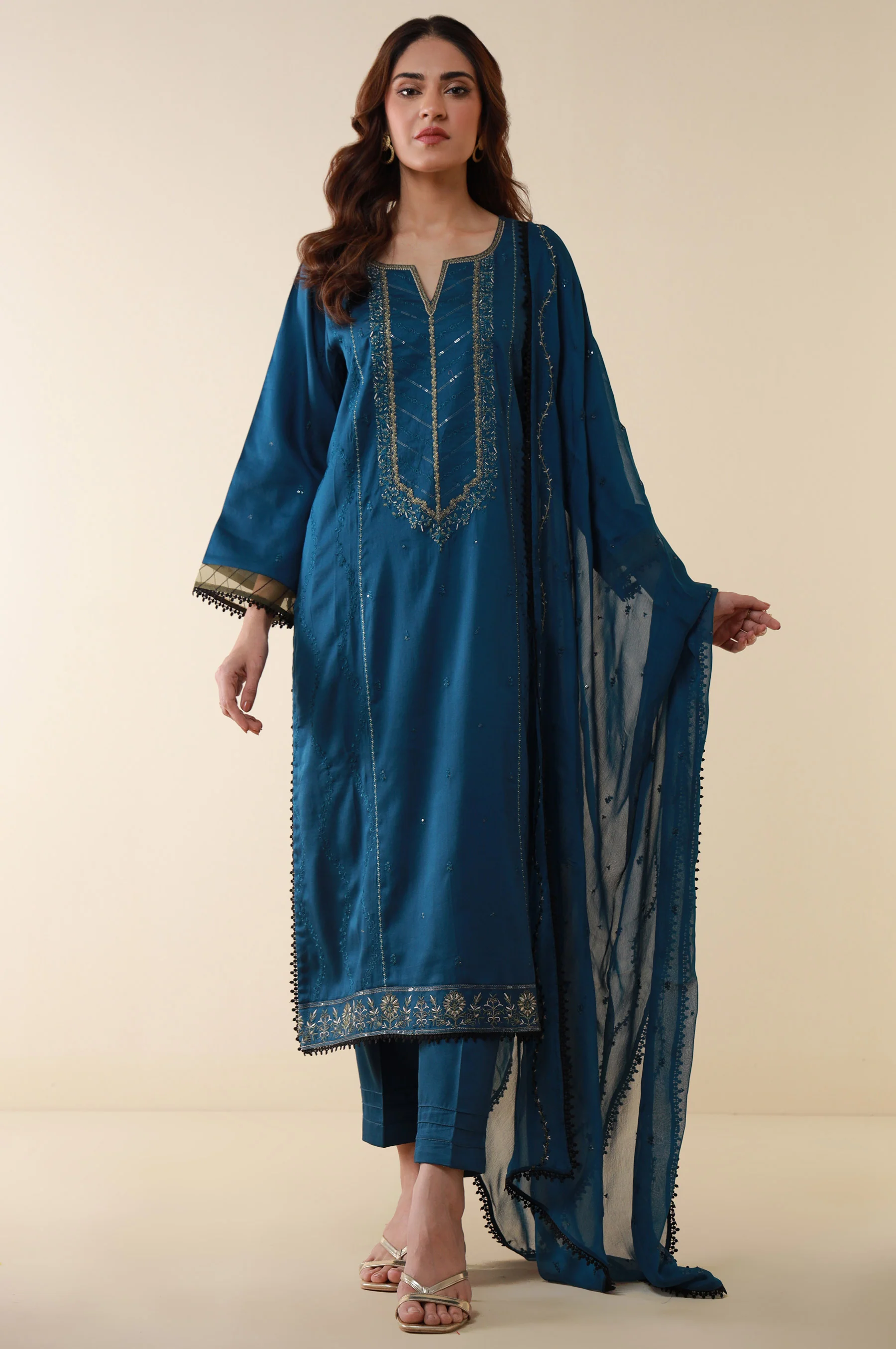 Unstitched 3 Piece Embroidered Organza Suit