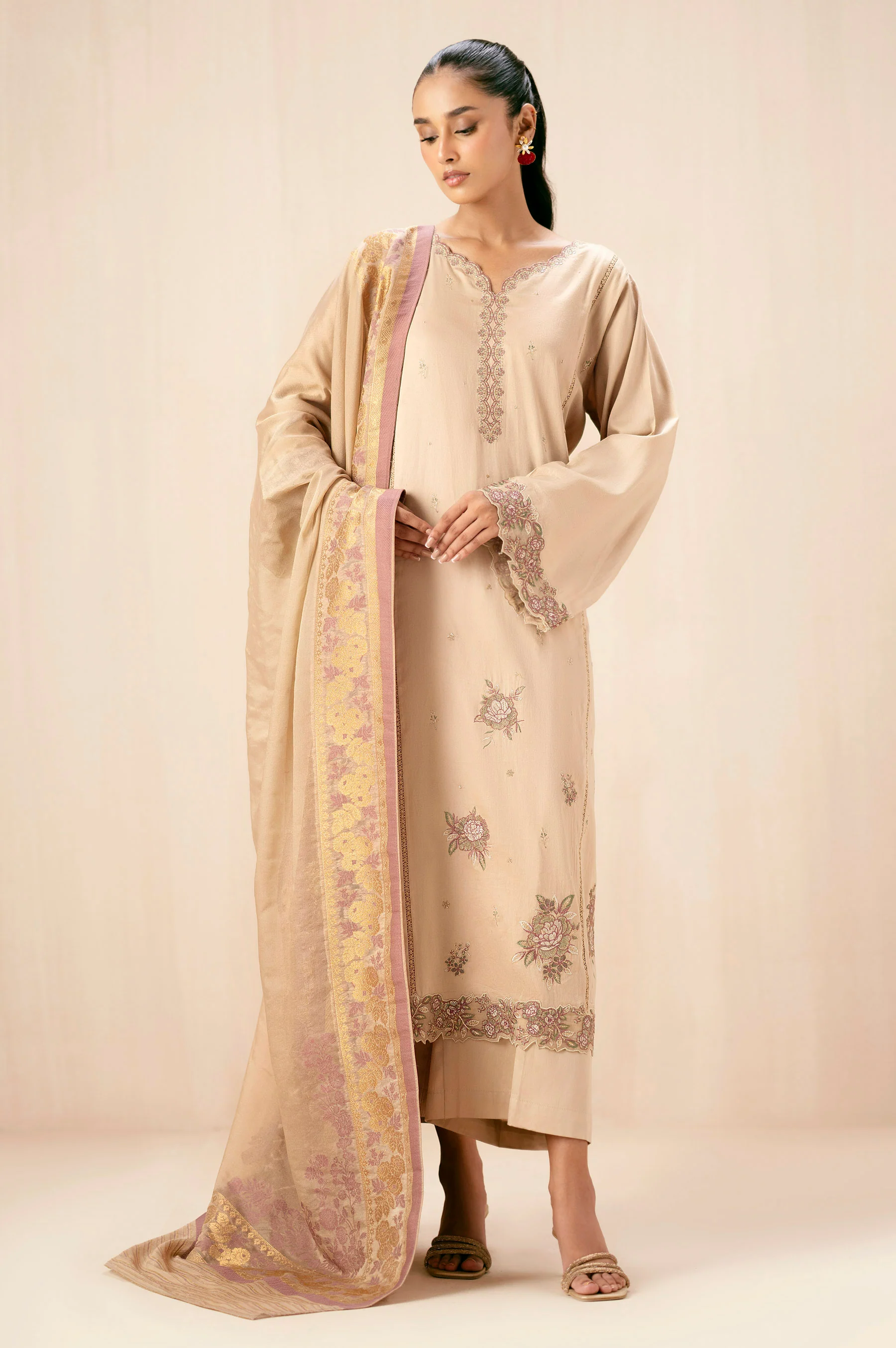 UNSTITCHED PRINTED SUIT - Image 2