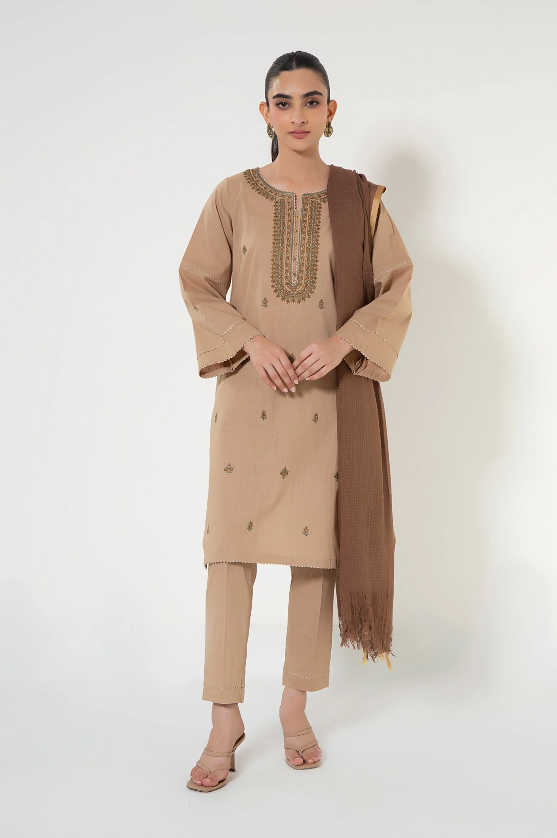 Unstitched 3 Piece Embroidered Cotton Slub Suit