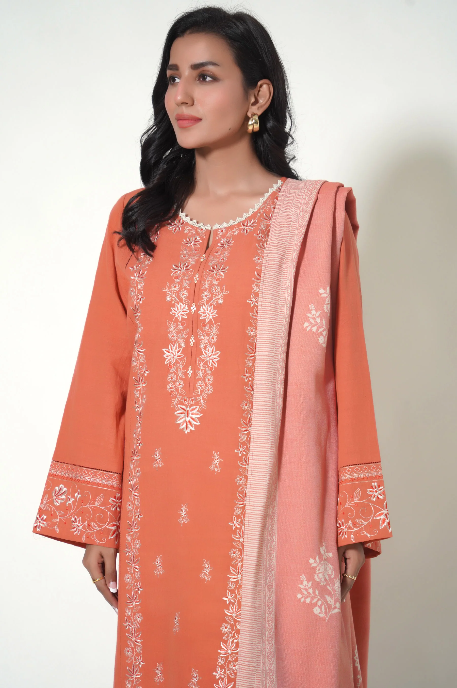 Unstitched 3 Piece Embroidered Khaddar Suit - Image 4