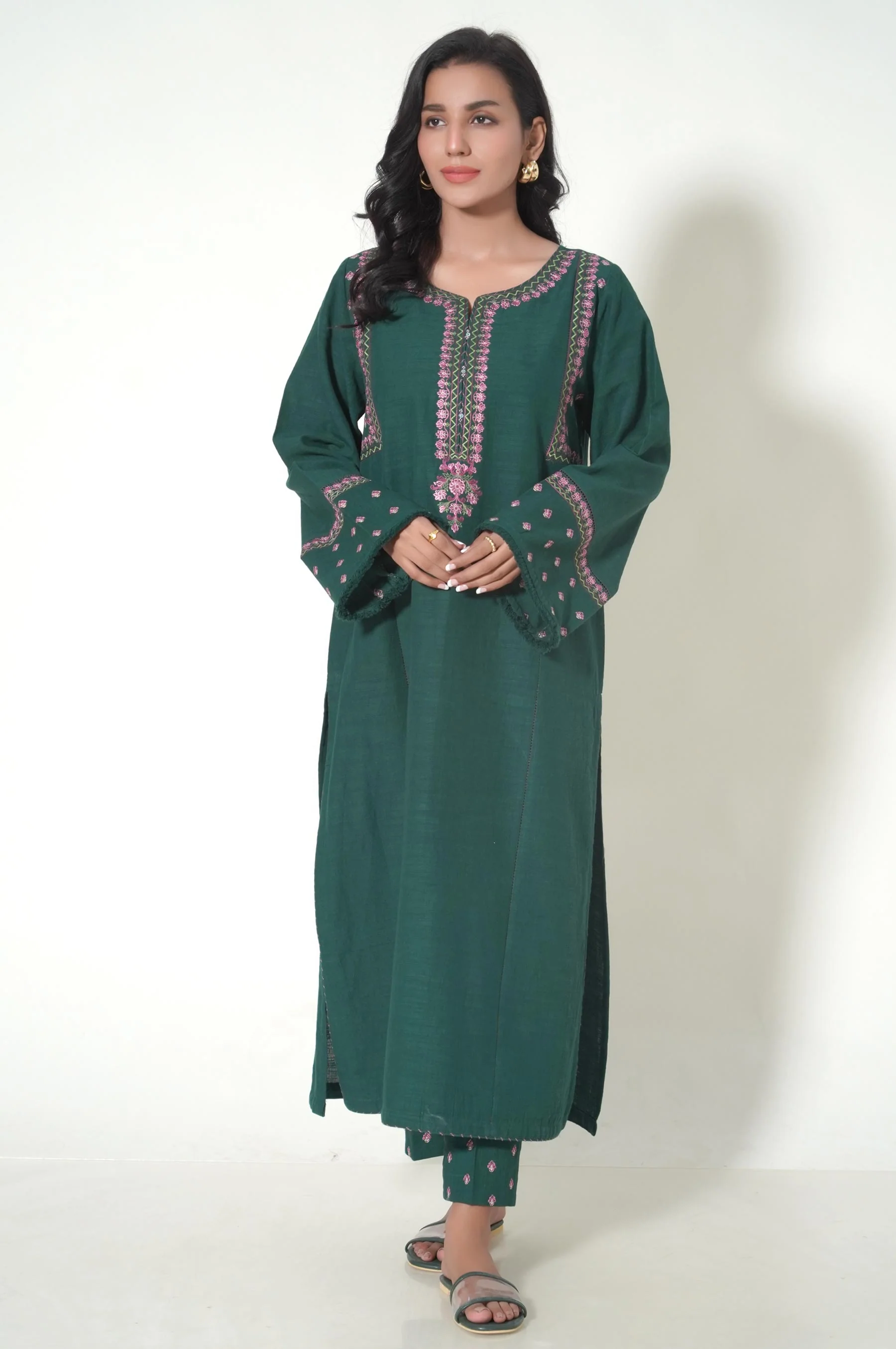 Unstitched 3 Piece Embroidered Khaddar Suit - Image 4