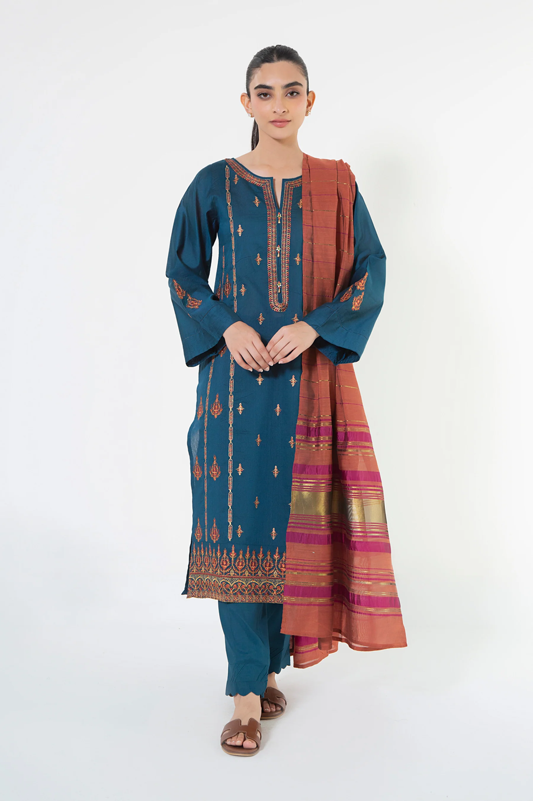 Unstitched 3 Piece Embroidered Khaddi Net Suit
