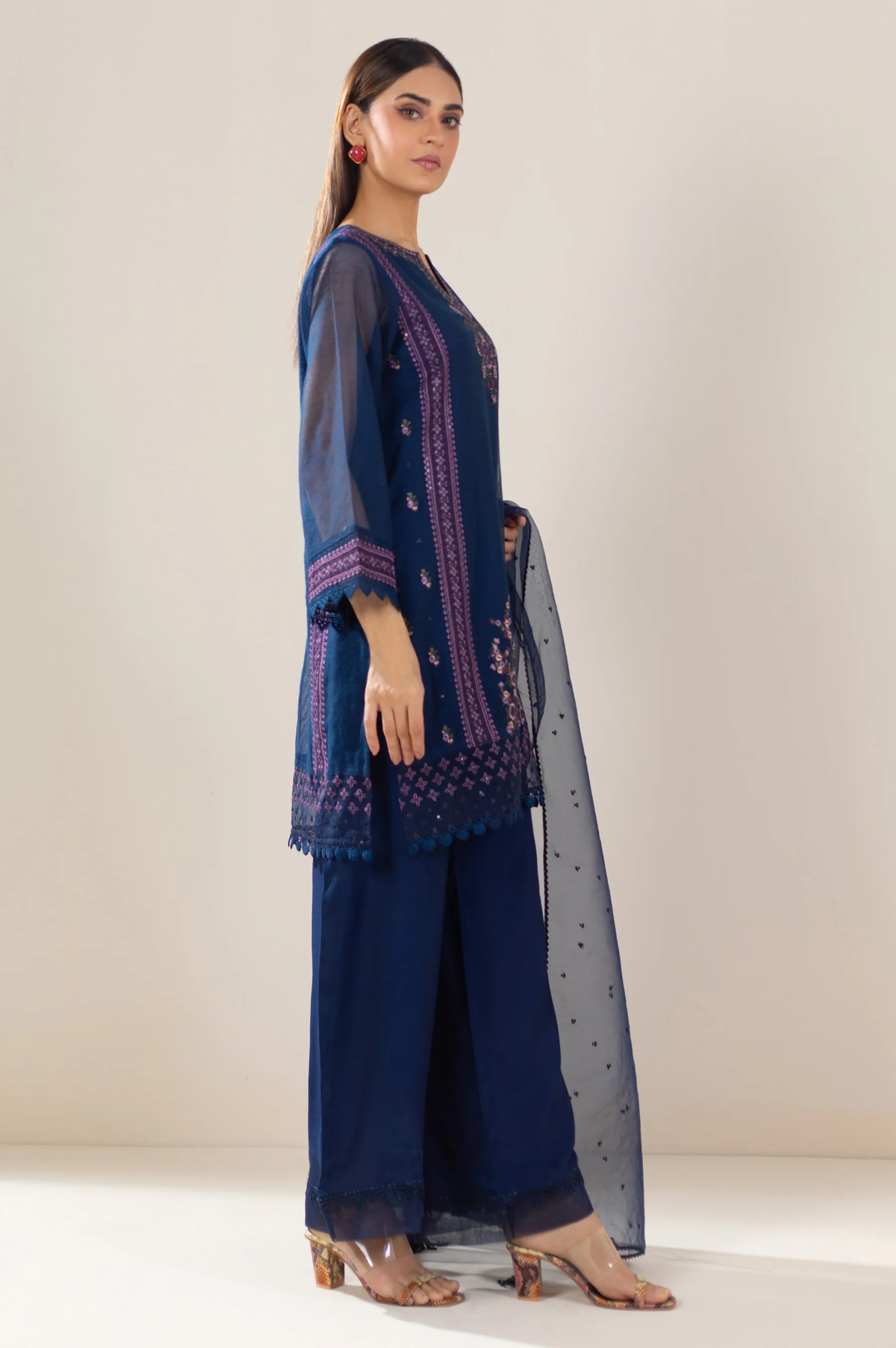 Unstitched 3 Piece Embroidered Khaddi Net Suit - Image 3