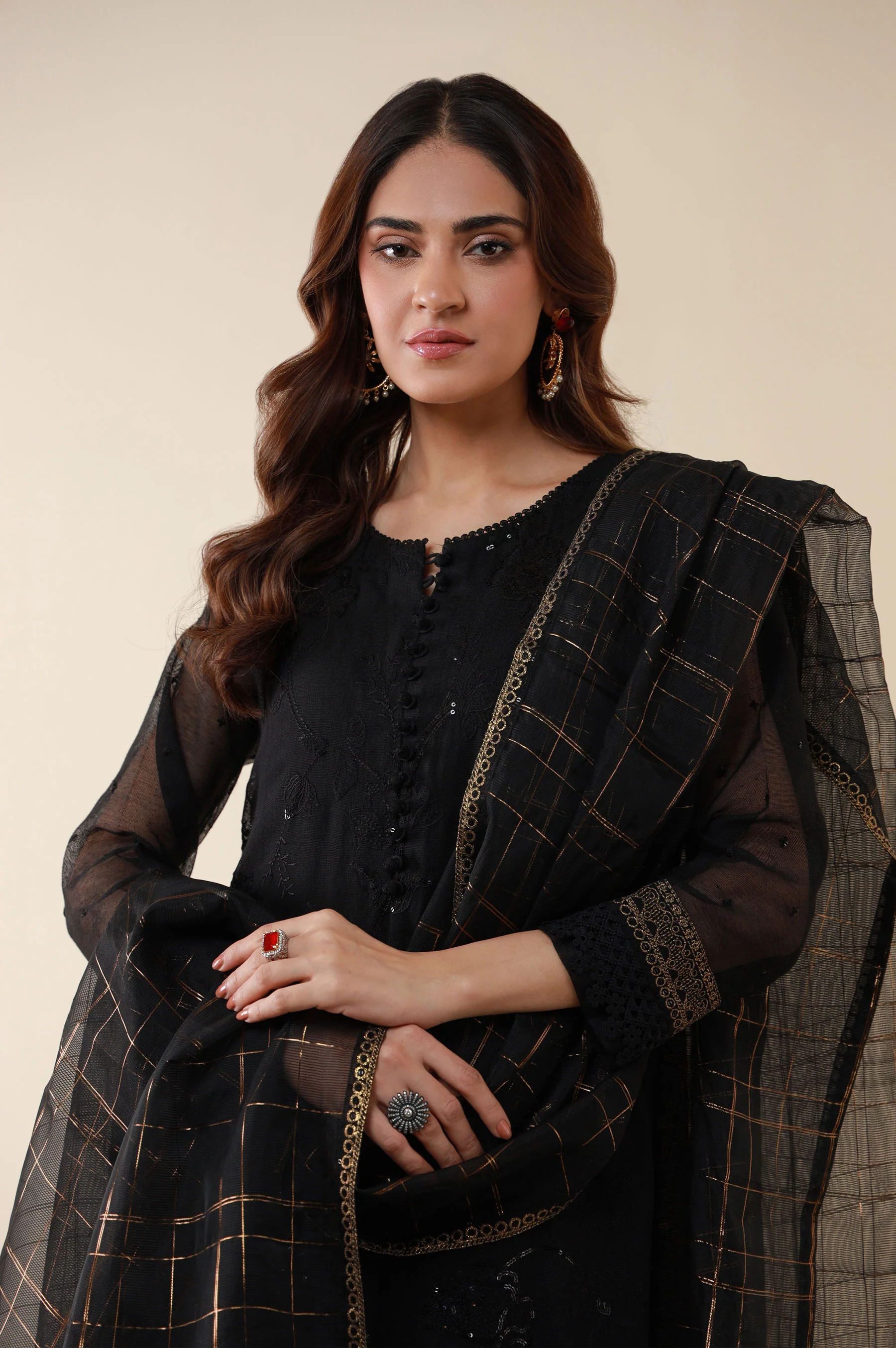 Unstitched 3 Piece Embroidered Khaddi Net Shirt With Checkered Lurex Dupatta - Image 5