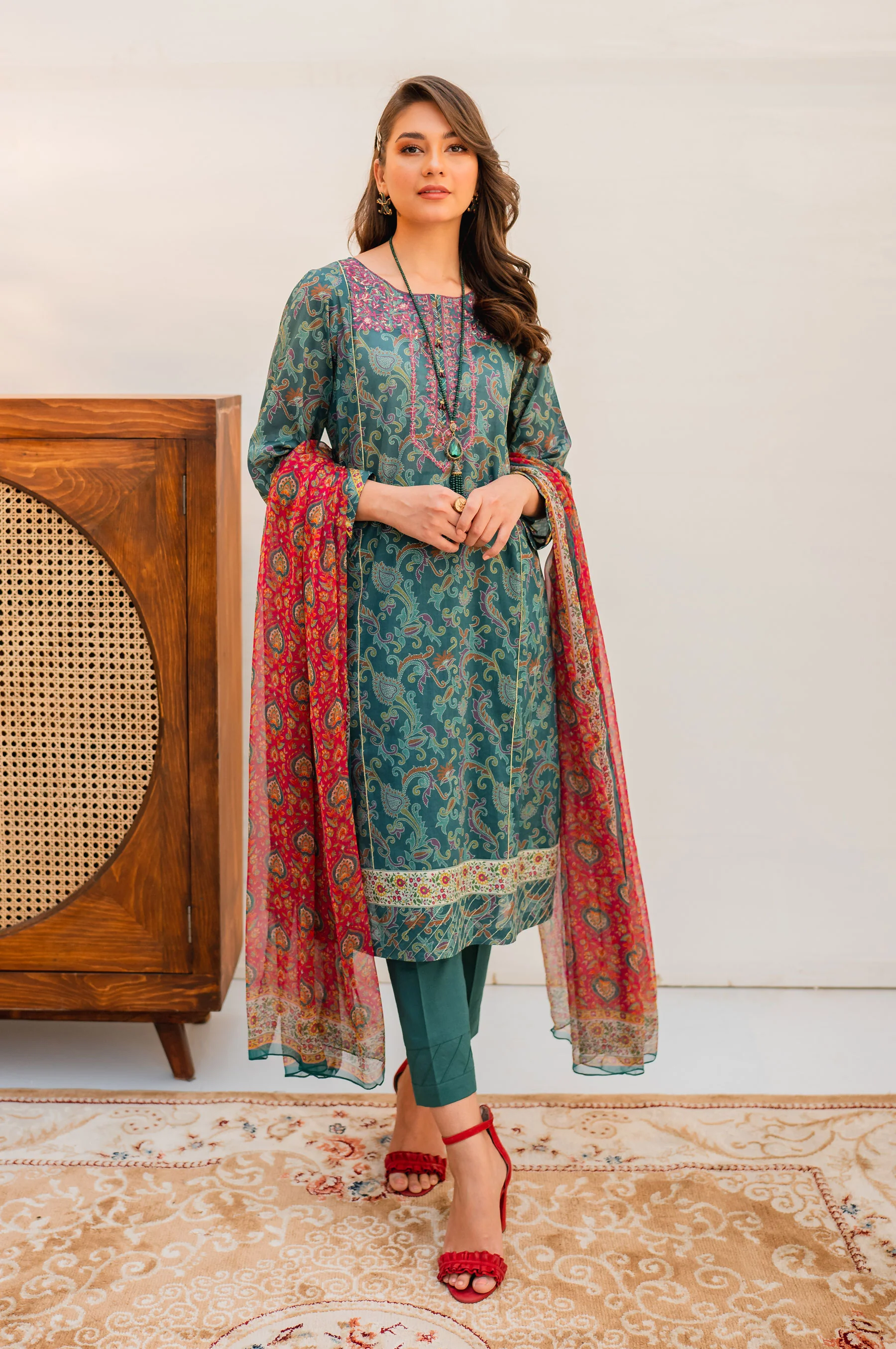 Unstitched 3 Piece Embroidered Lawn Suit