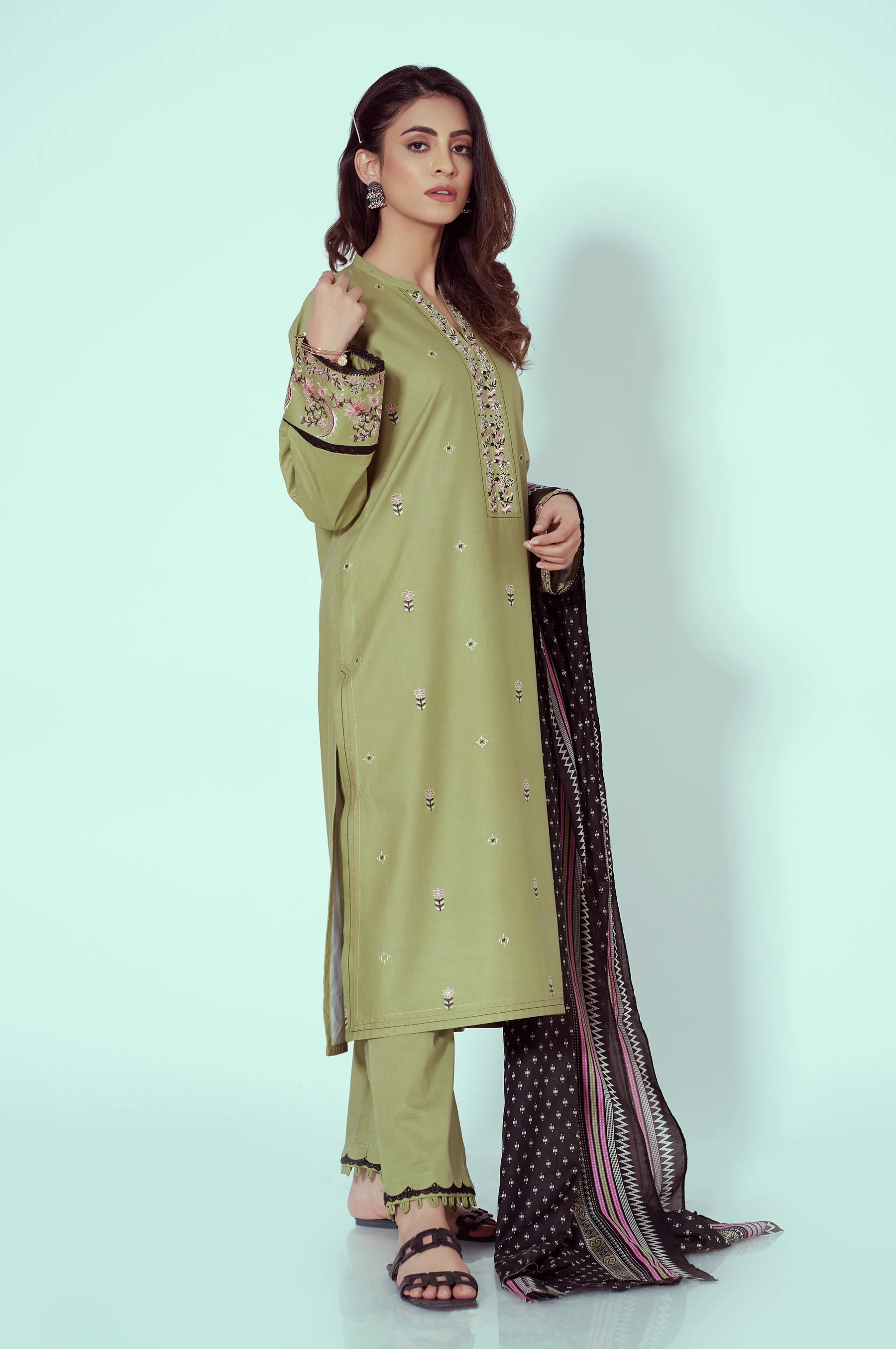 Unstitched 3 Piece Embroidered Lawn Suit - Image 3