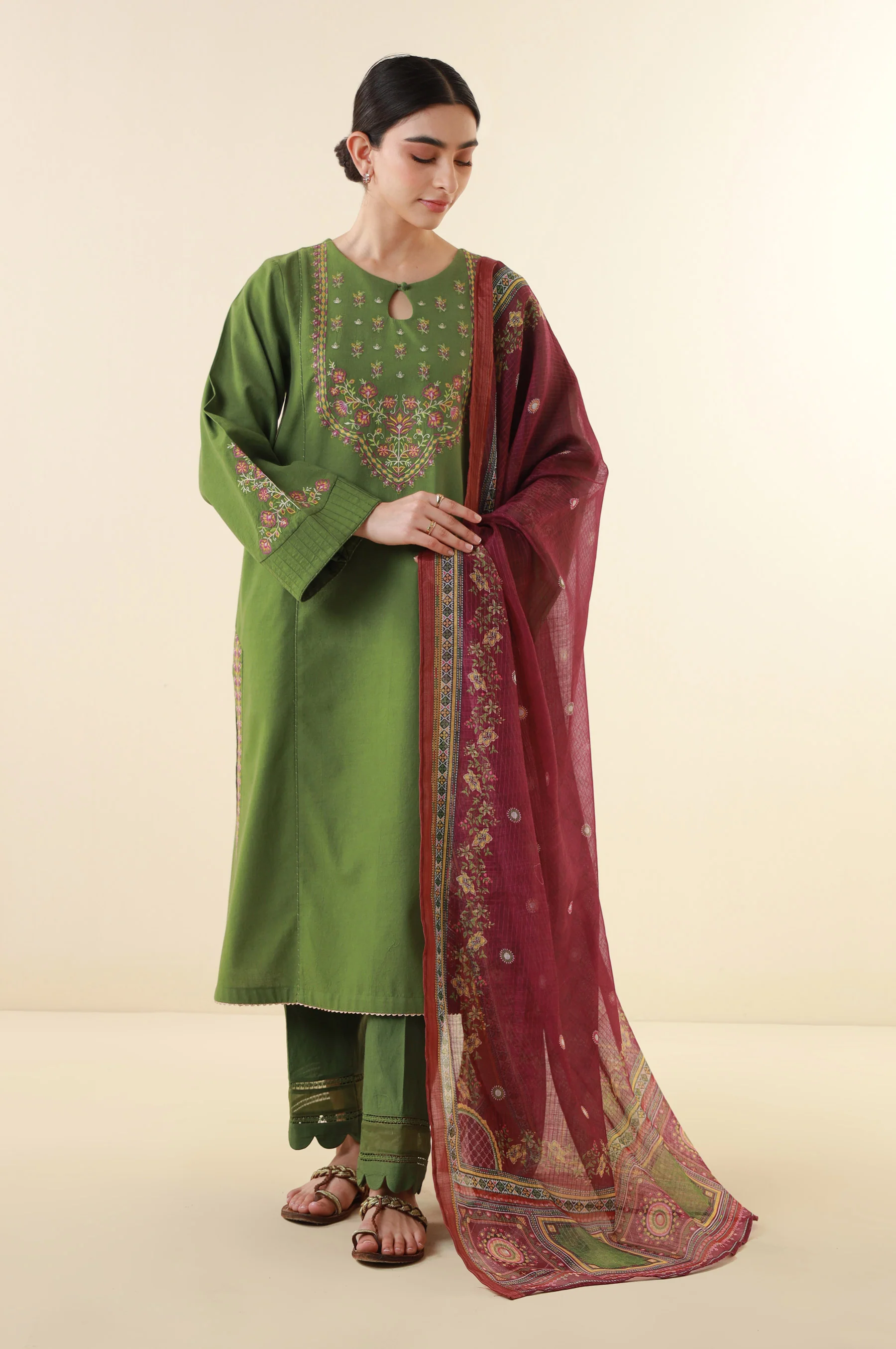 Unstitched 3 Piece Embroidered Lawn Suit - Image 6