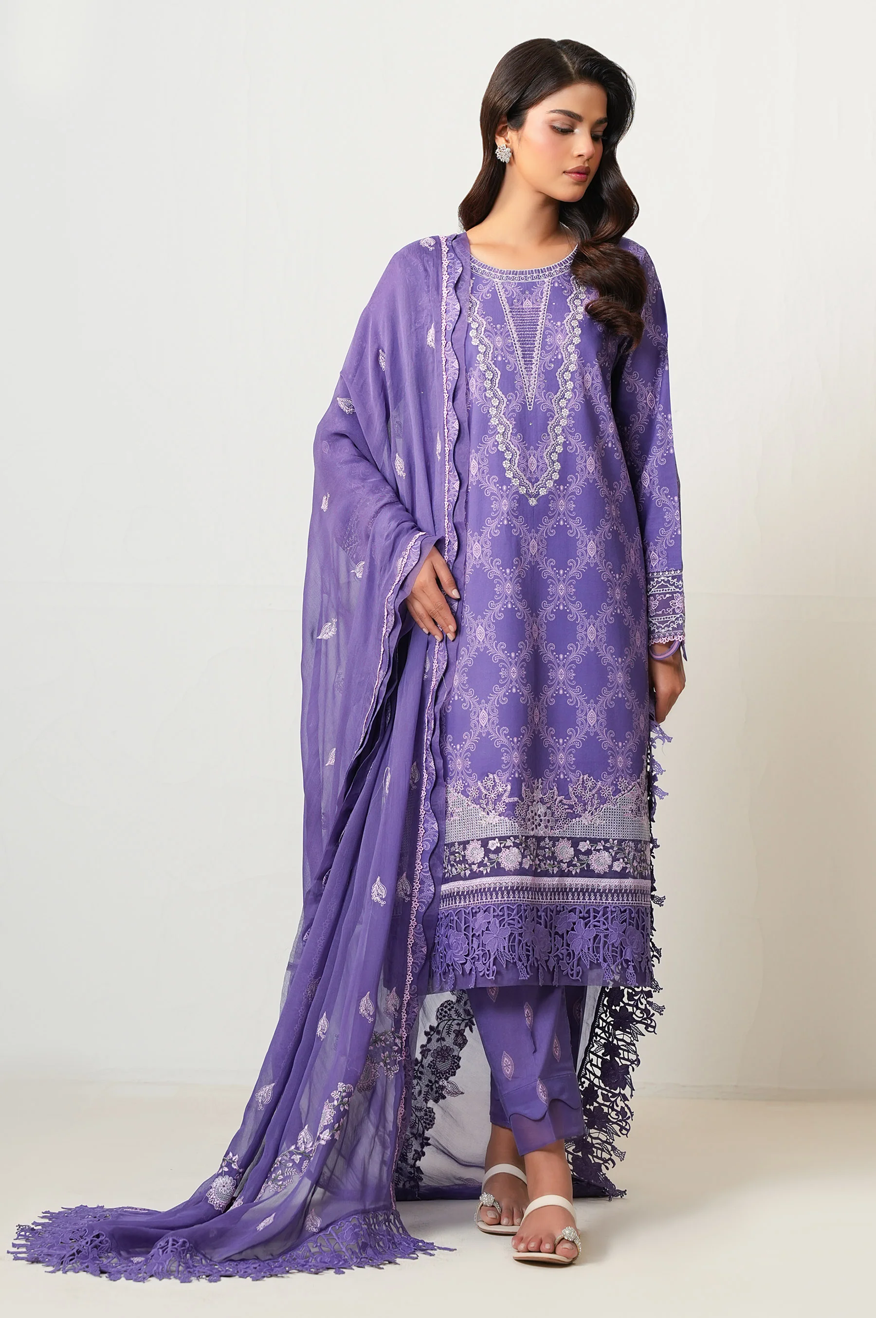 UNSTITCHED EMBROIDERED SUIT