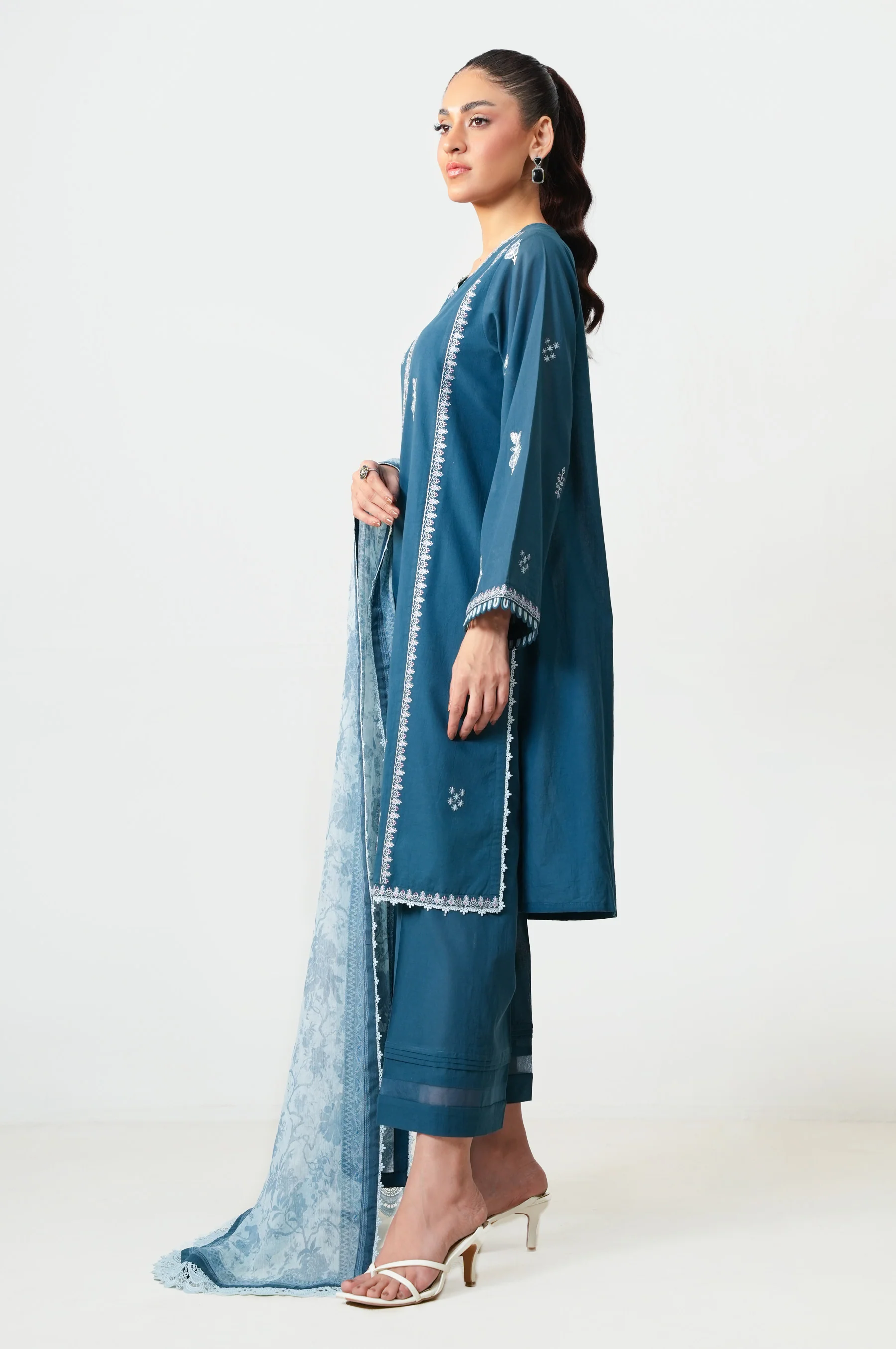 Unstitched 3 Piece Embroidered Luxury Lawn Suit - Image 3