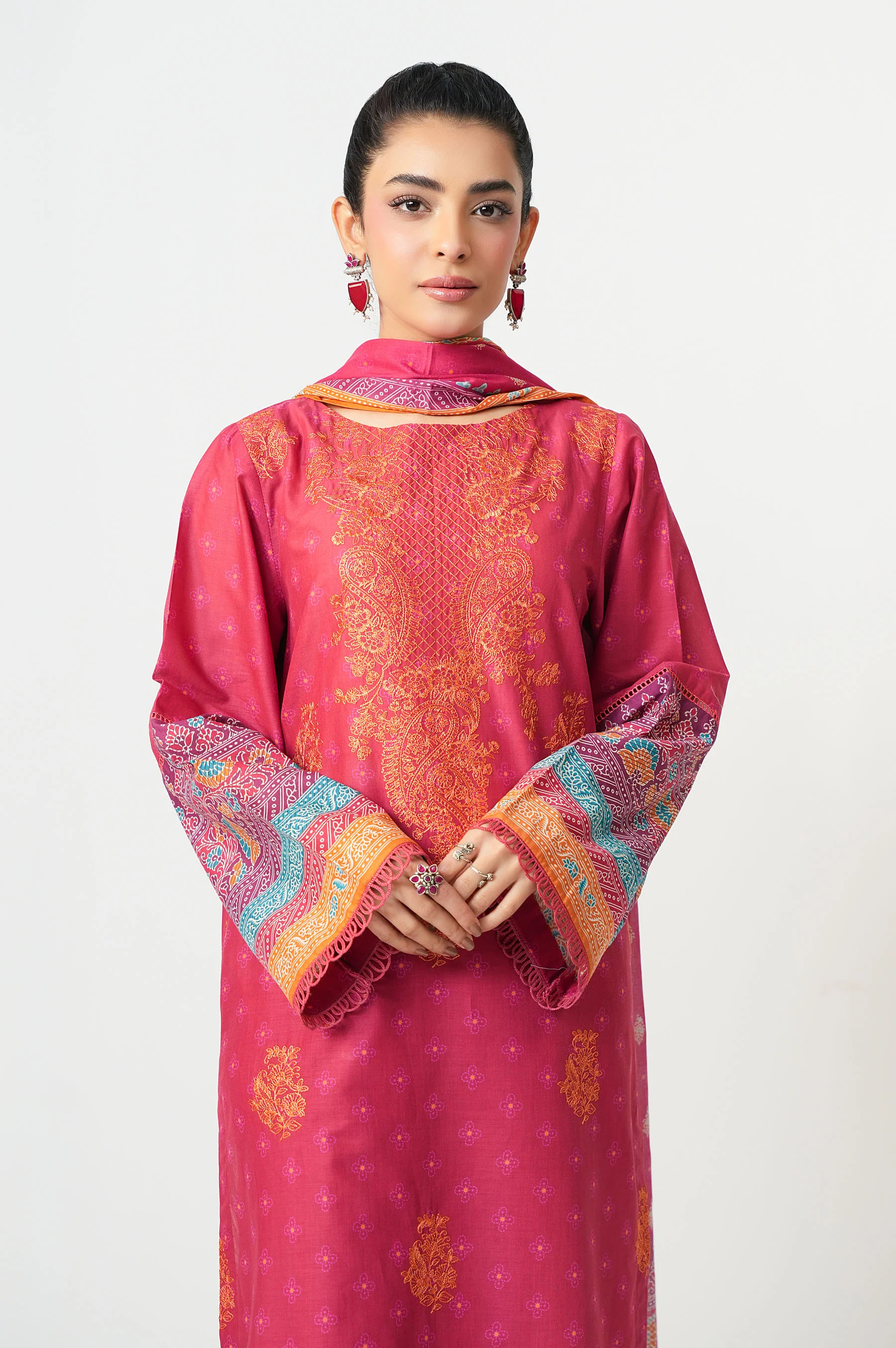 UNSTITCHED EMBROIDERED SUIT - Image 5