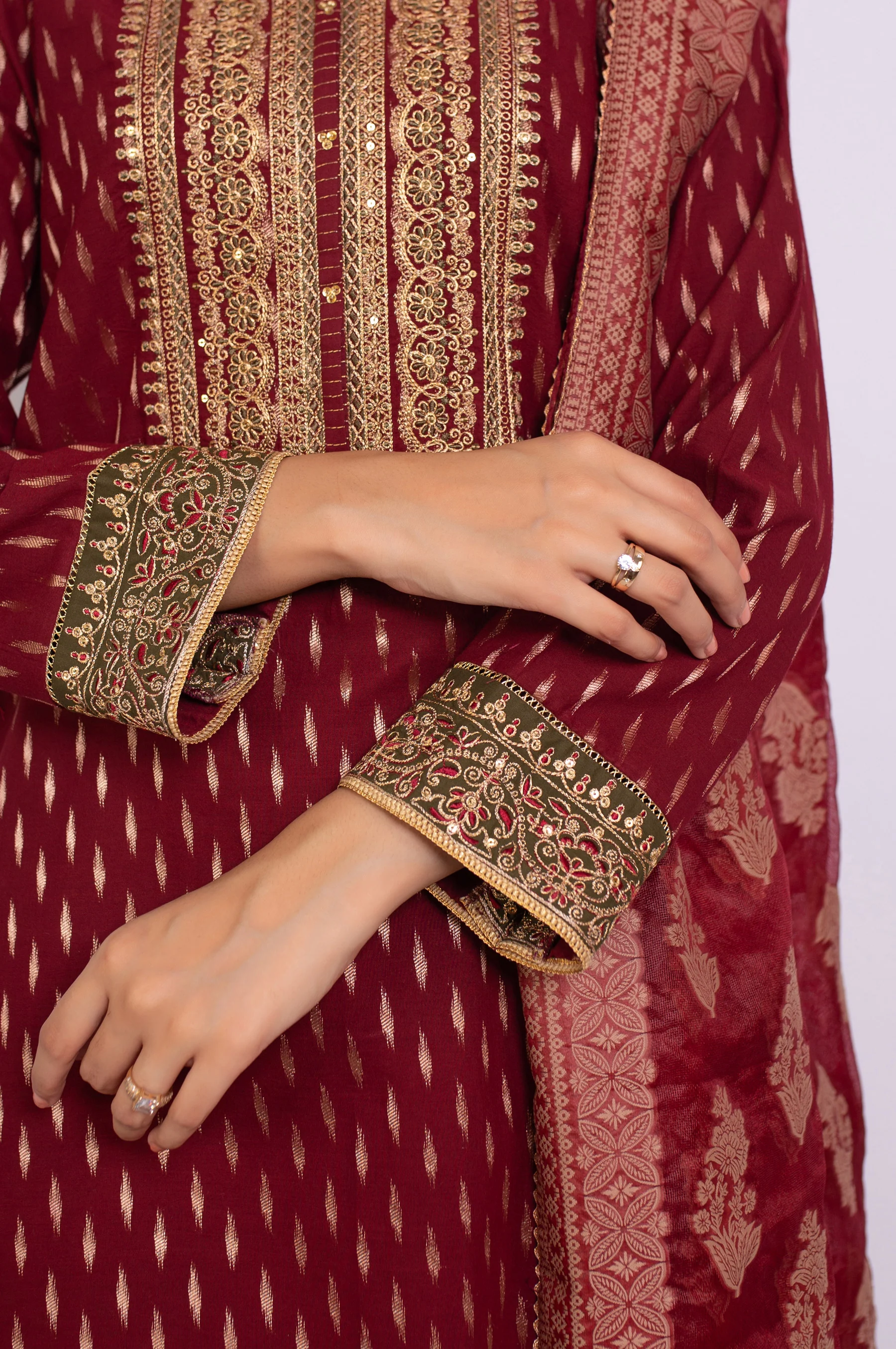 Unstitched 3 Piece Embroidered Maysuri Jacquard Suit - Image 4
