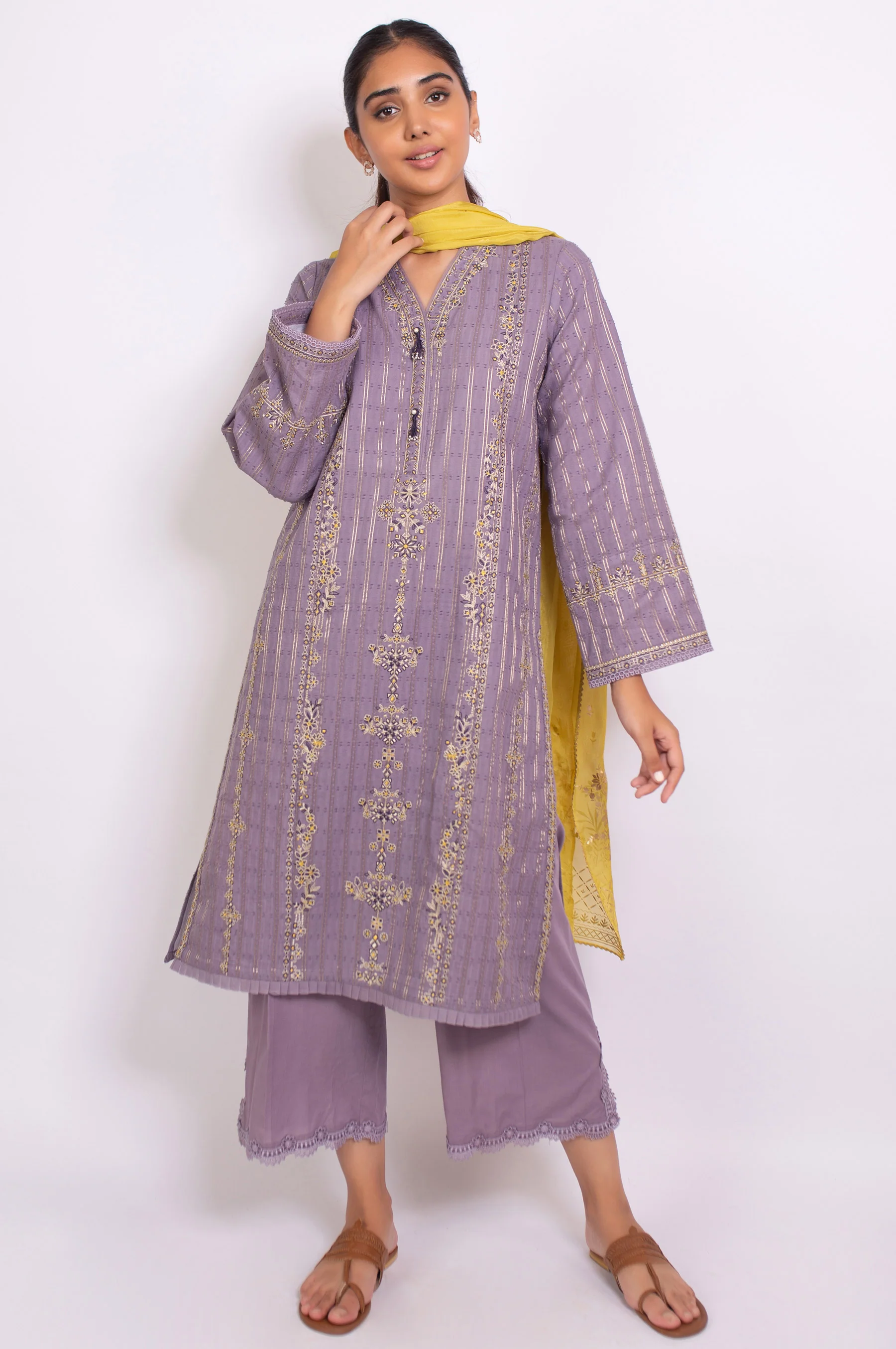 Unstitched 3 Piece Embroidered Maysuri Jacquard Suit - Image 5