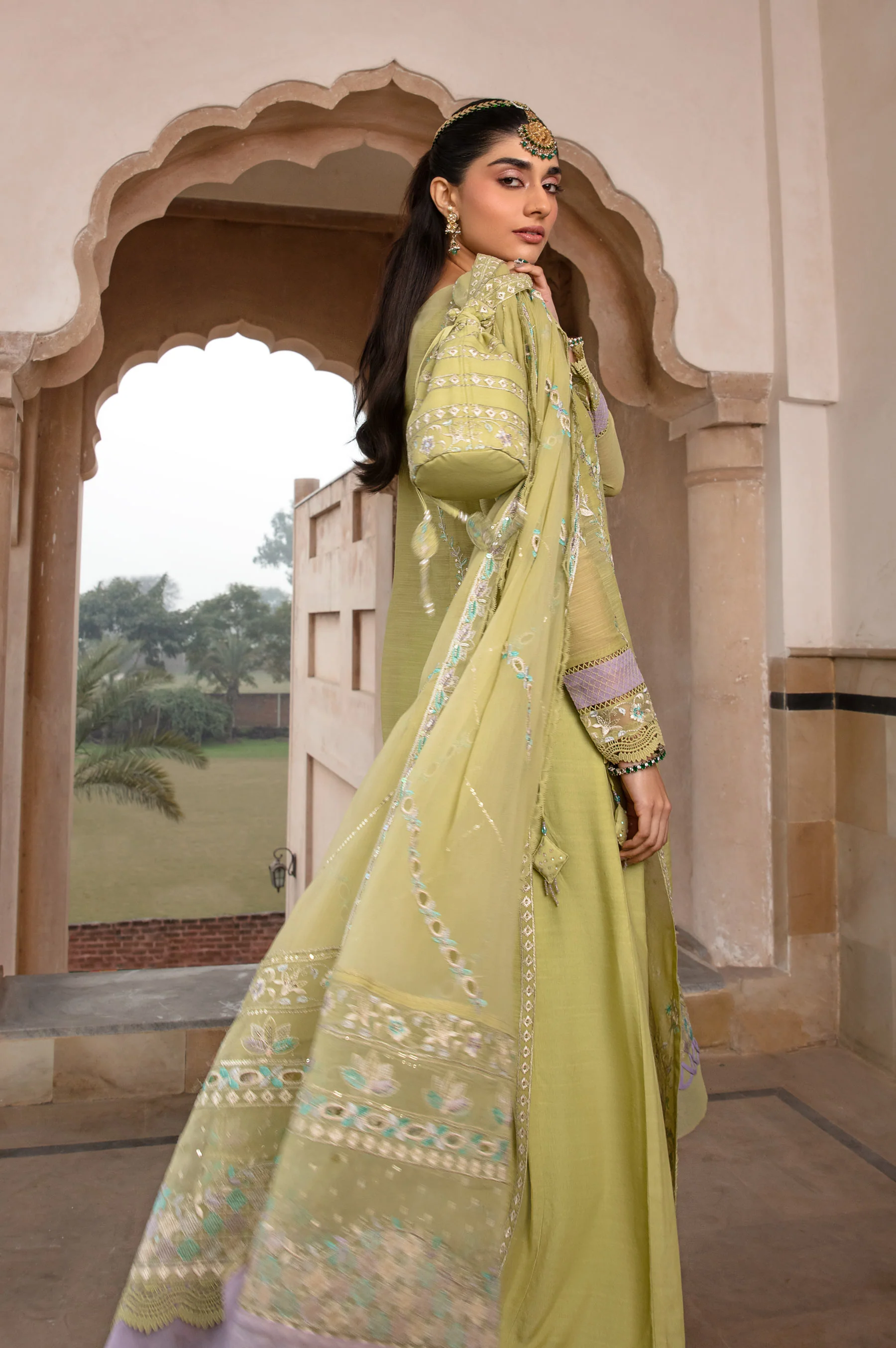 UNSTITCHED EMBROIDERED SUIT - Image 7