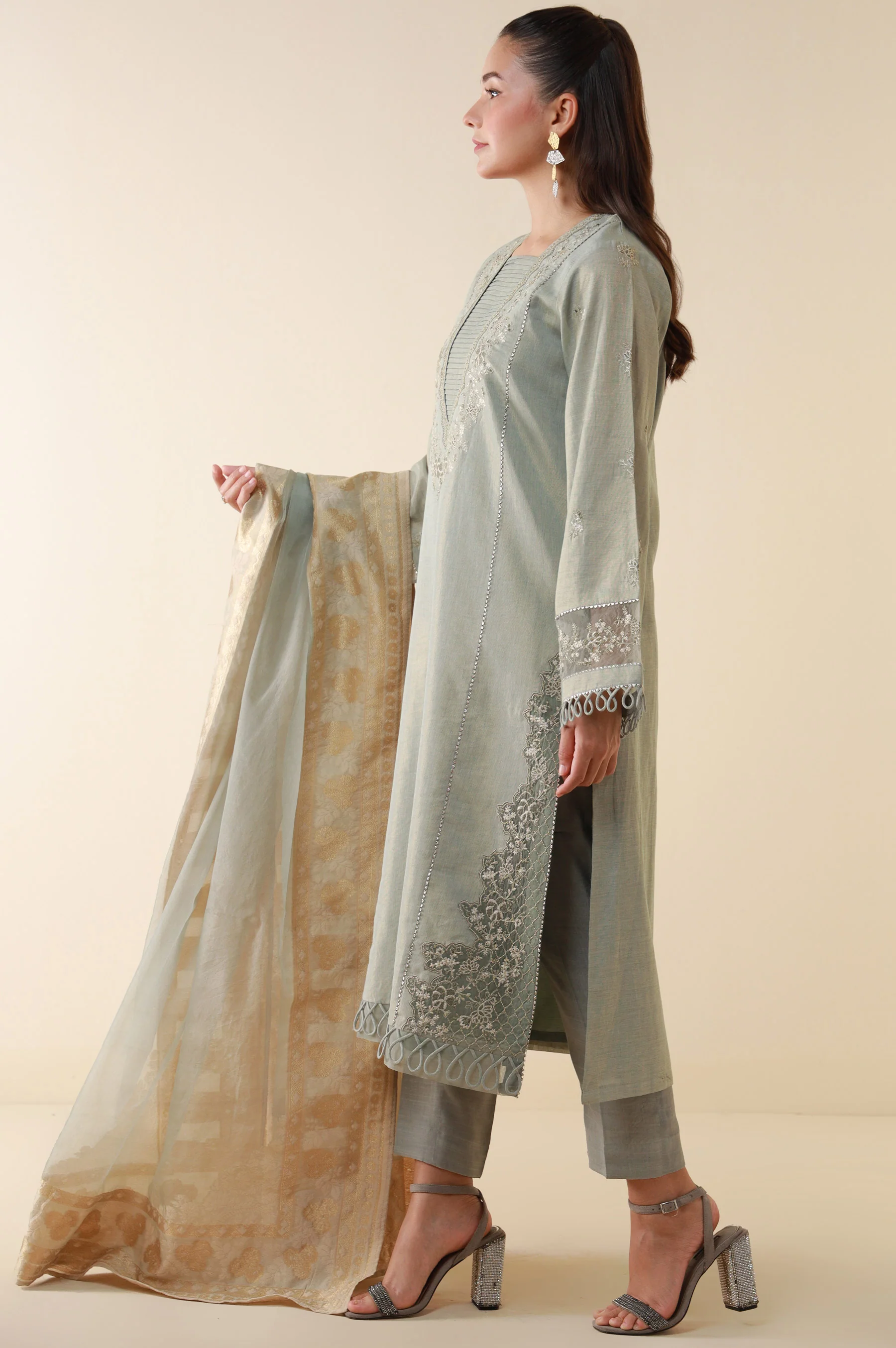Unstitched 3 Piece Embroidered Mysuri Suit - Image 5
