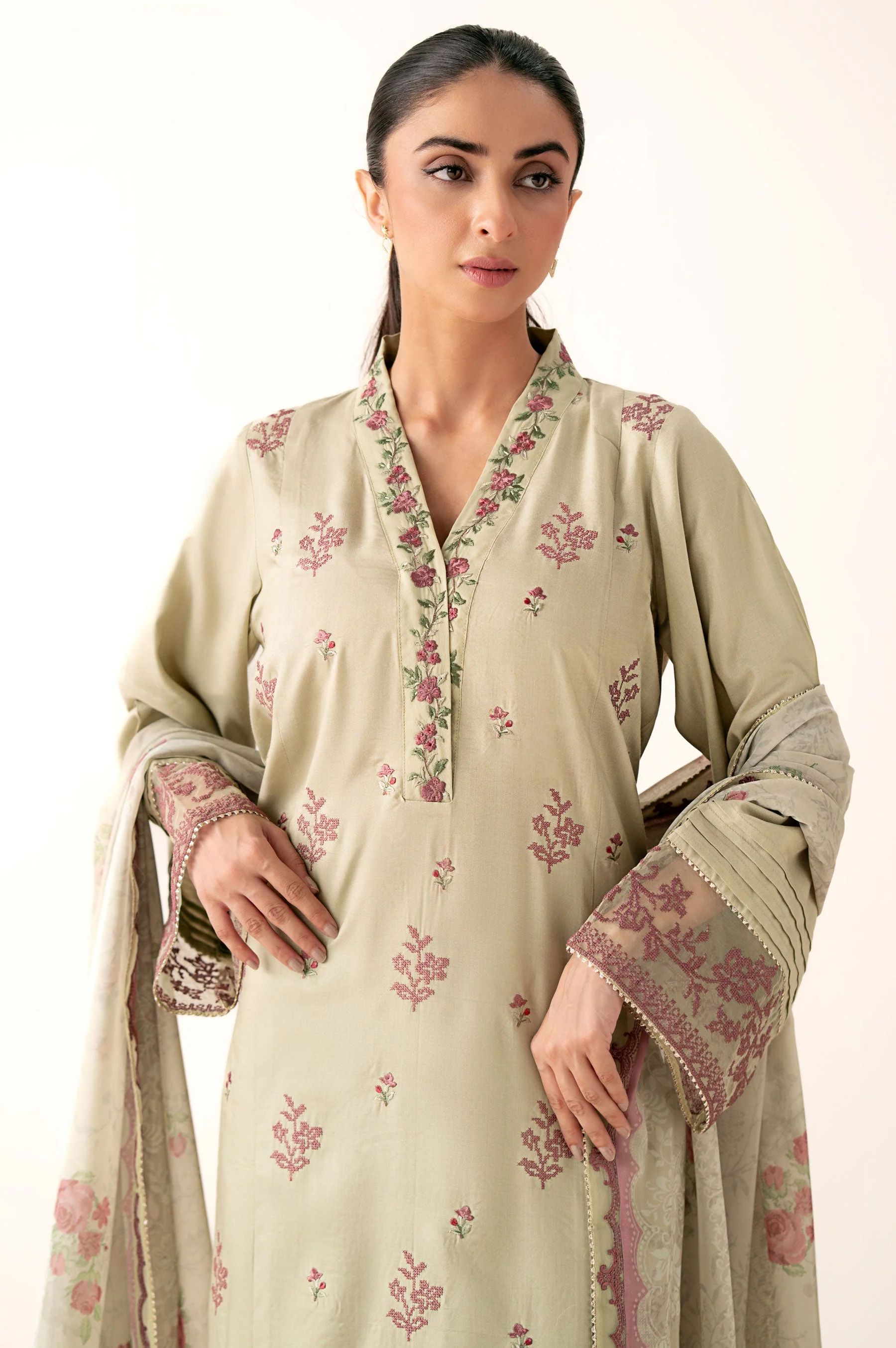 Unstitched 3 Piece Embroidered Oak Silk Suit - Image 2
