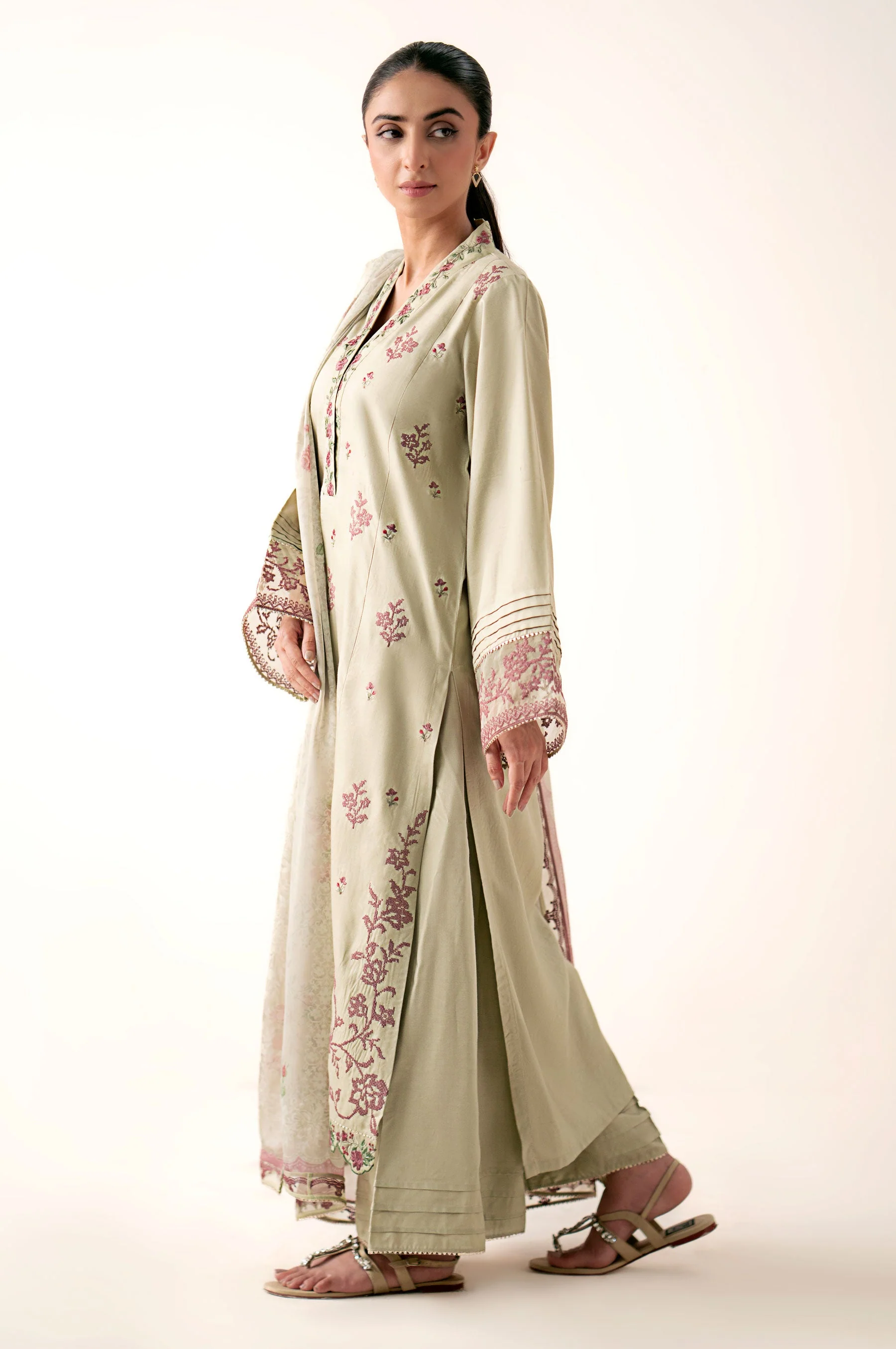 Unstitched 3 Piece Embroidered Oak Silk Suit - Image 4