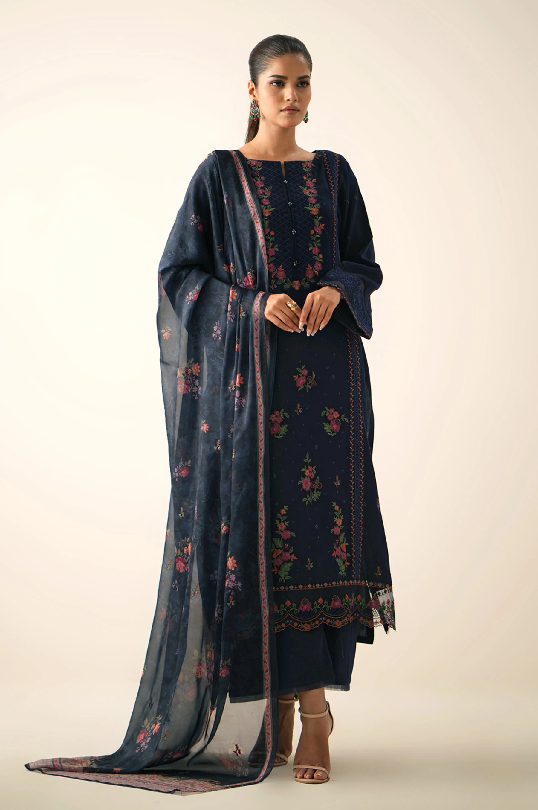 Unstitched 3 Piece Embroidered Oak Silk Suit