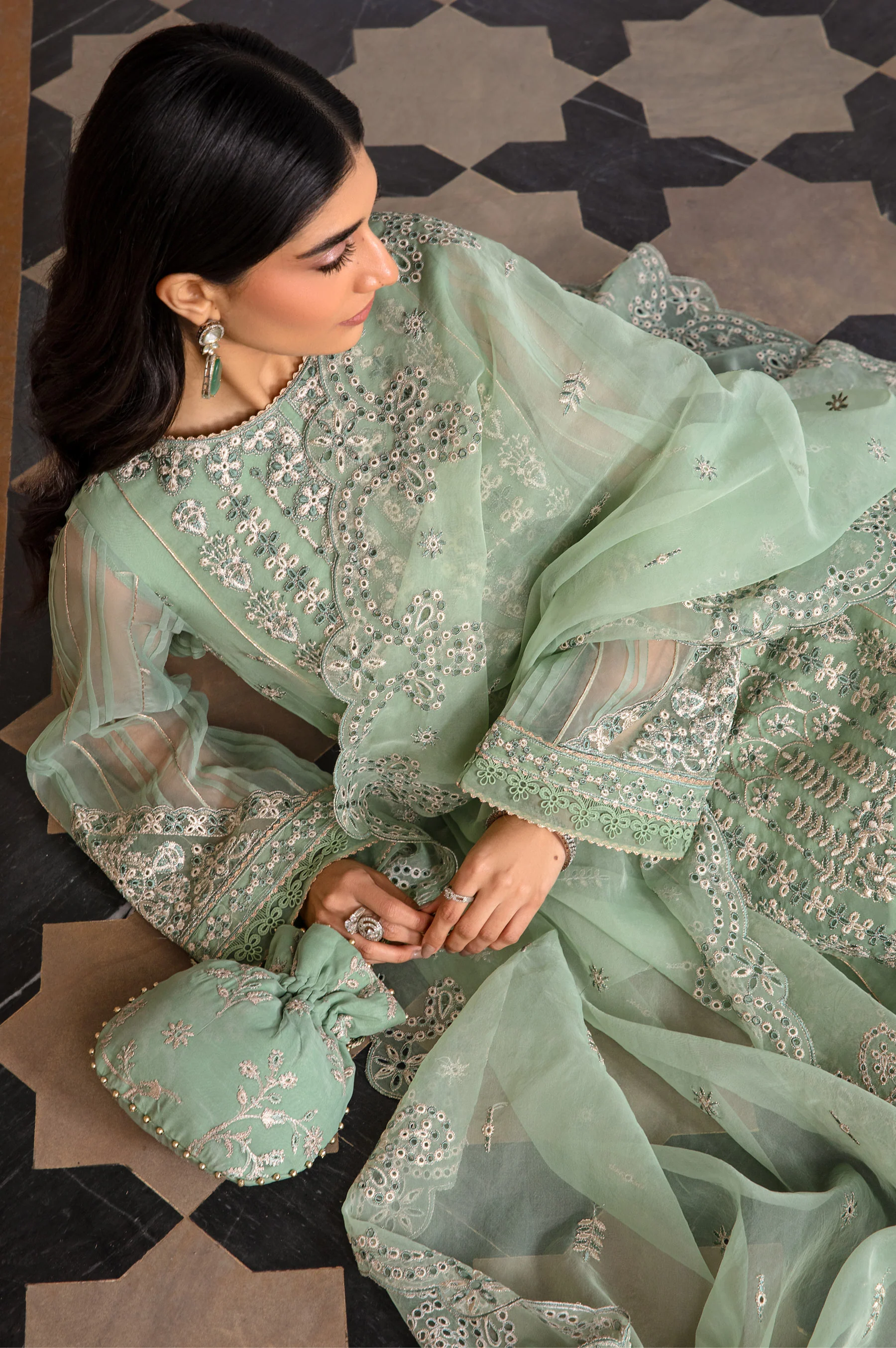 Unstitched 3 Piece Embroidered Organza Suit - Image 3