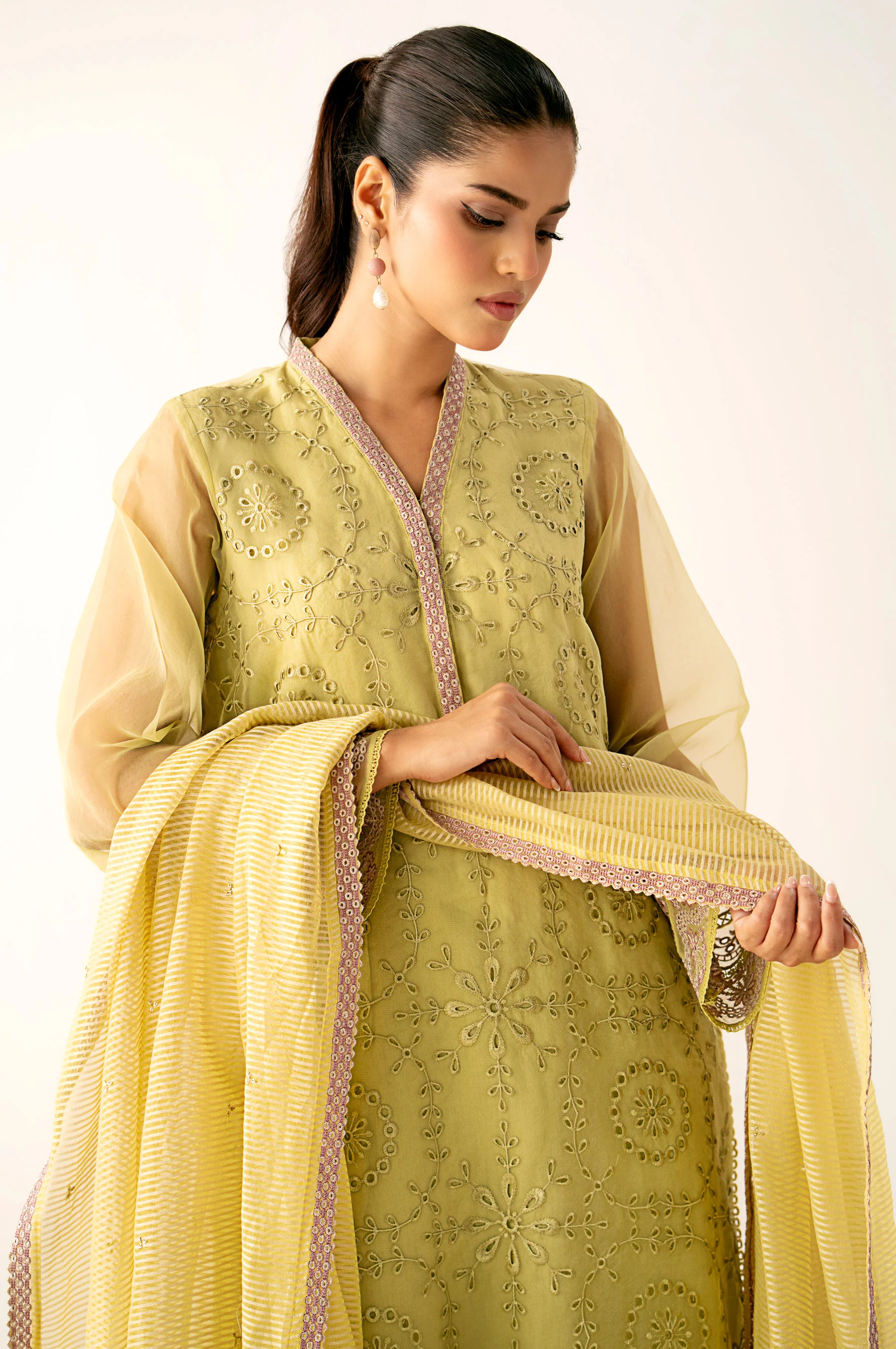 Unstitched 3 Piece Embroidered Organza Suit - Image 3