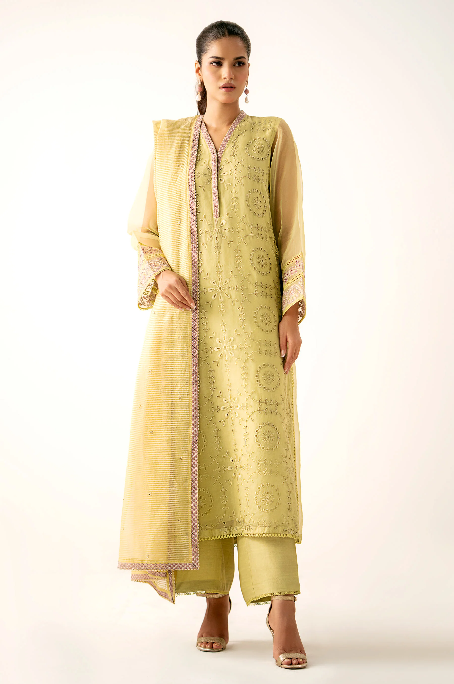 Unstitched 3 Piece Embroidered Organza Suit - Image 8