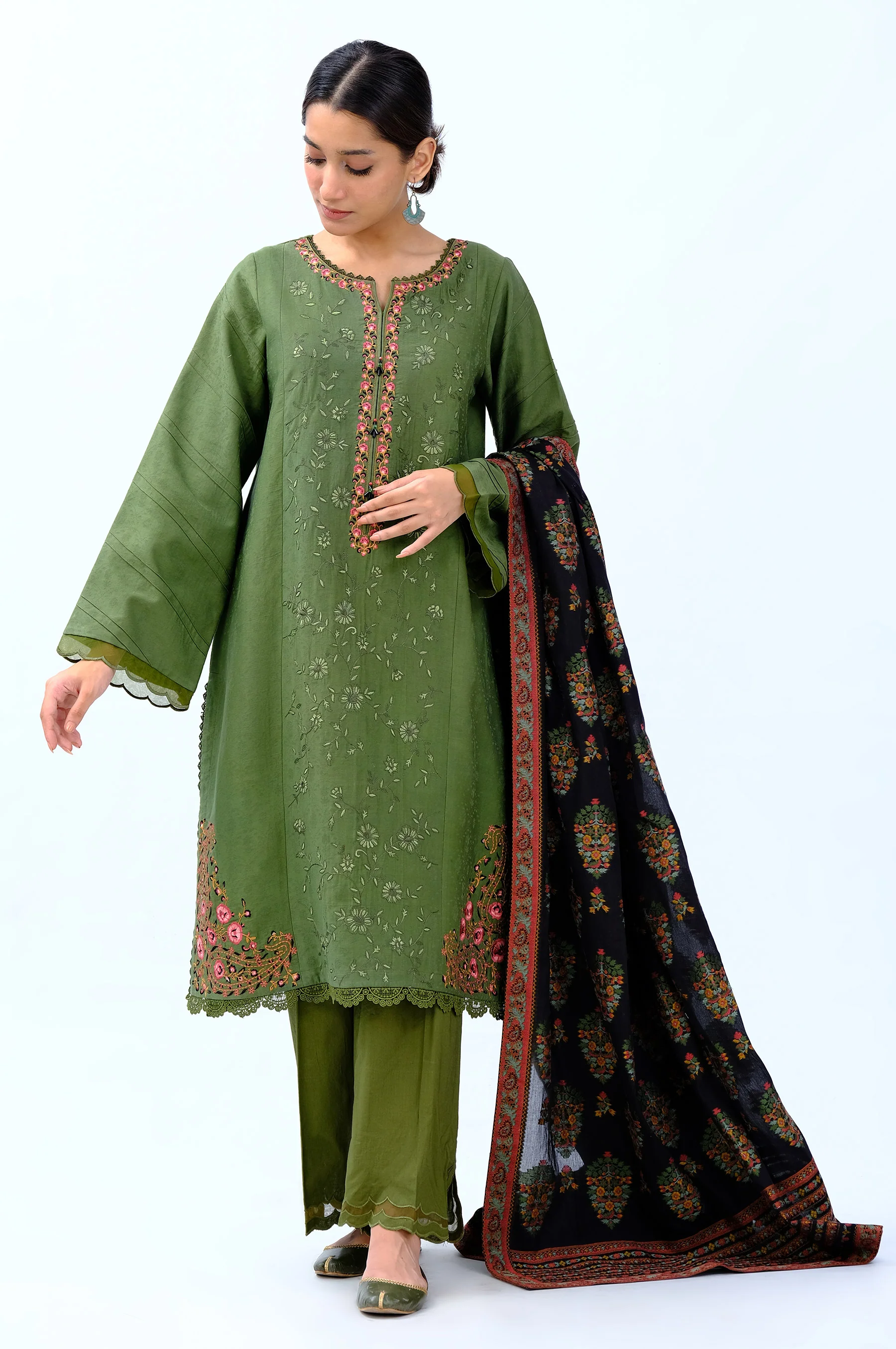 Unstitched 3 Piece Embroidered Satin Jacquard Suit - Image 5